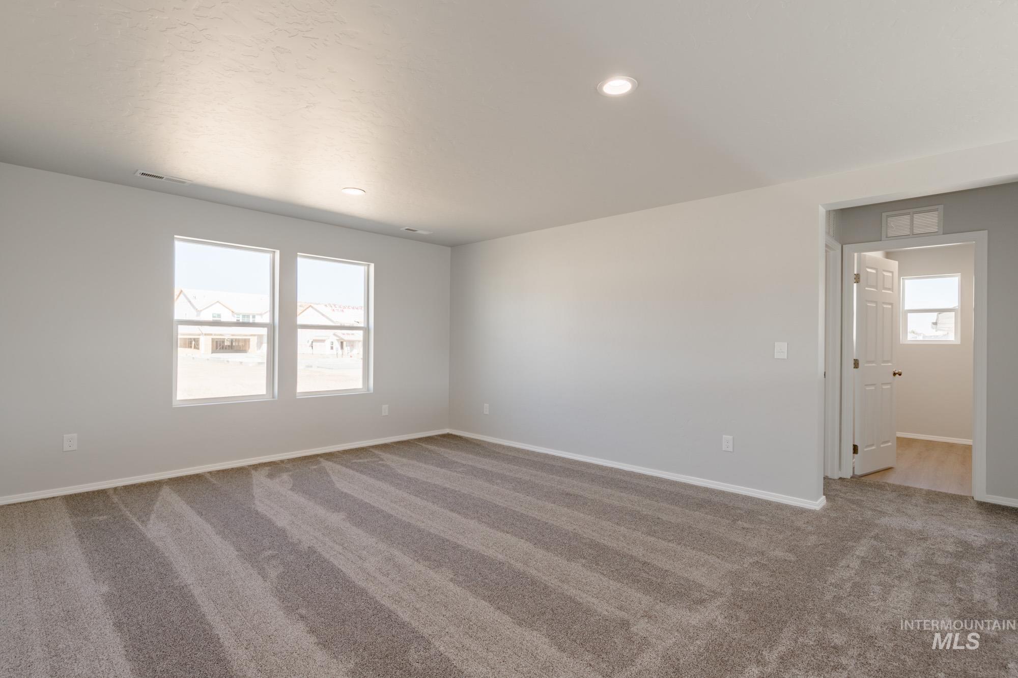 16804 Dunning Way Property Photo 19