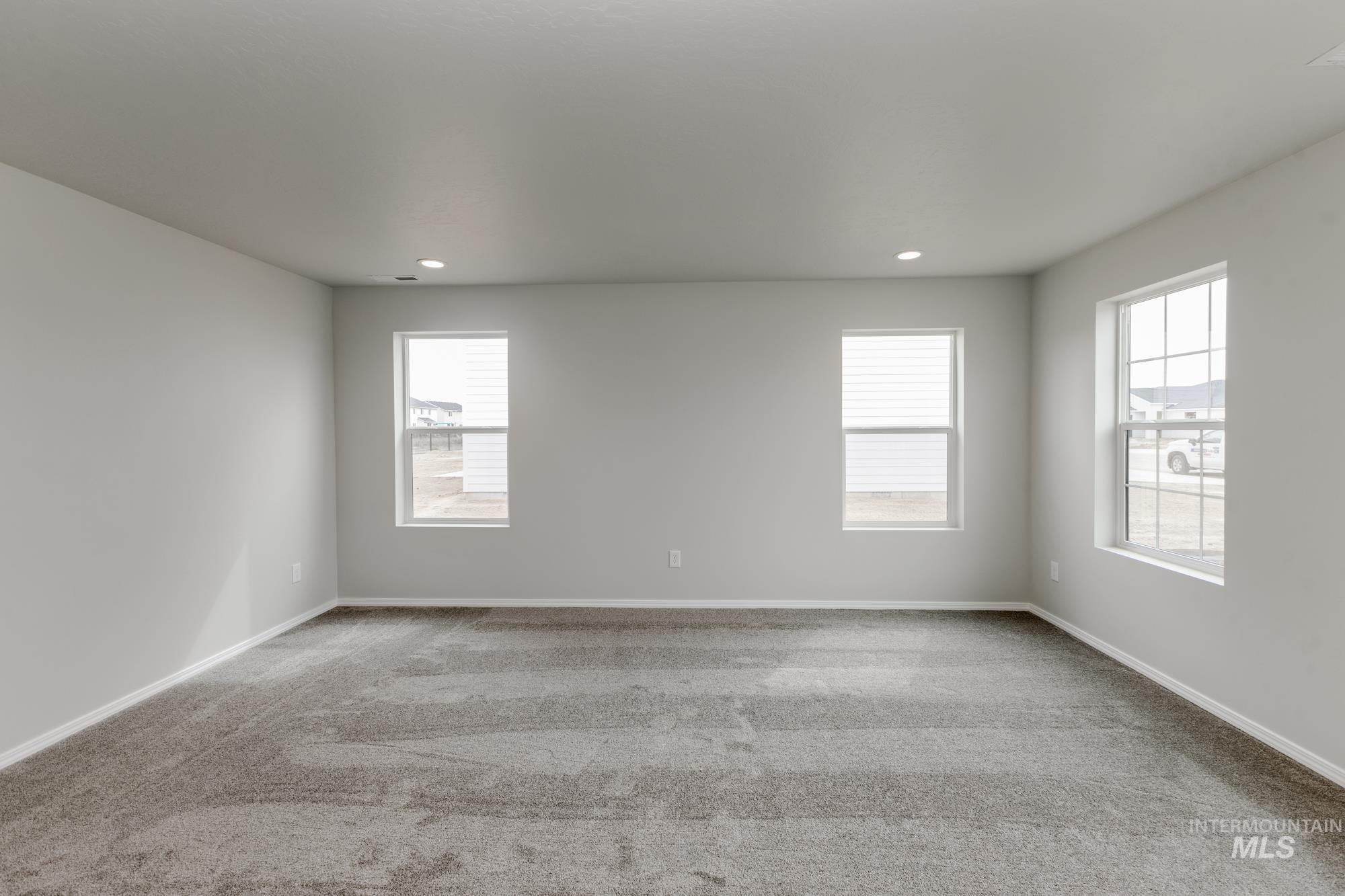 16860 Dunning Way Property Photo 13