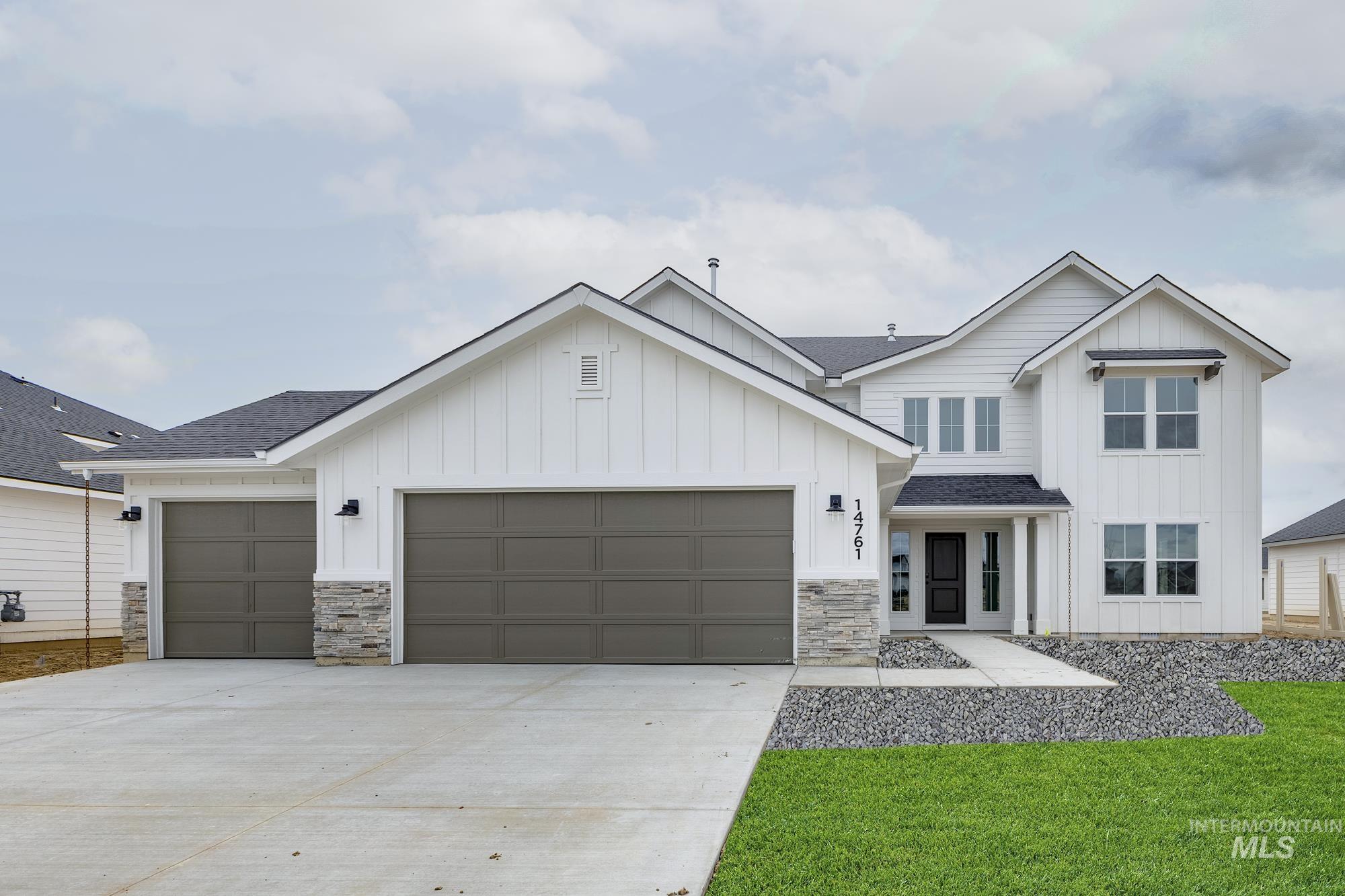 14761 N Ninja Way Property Photo 1