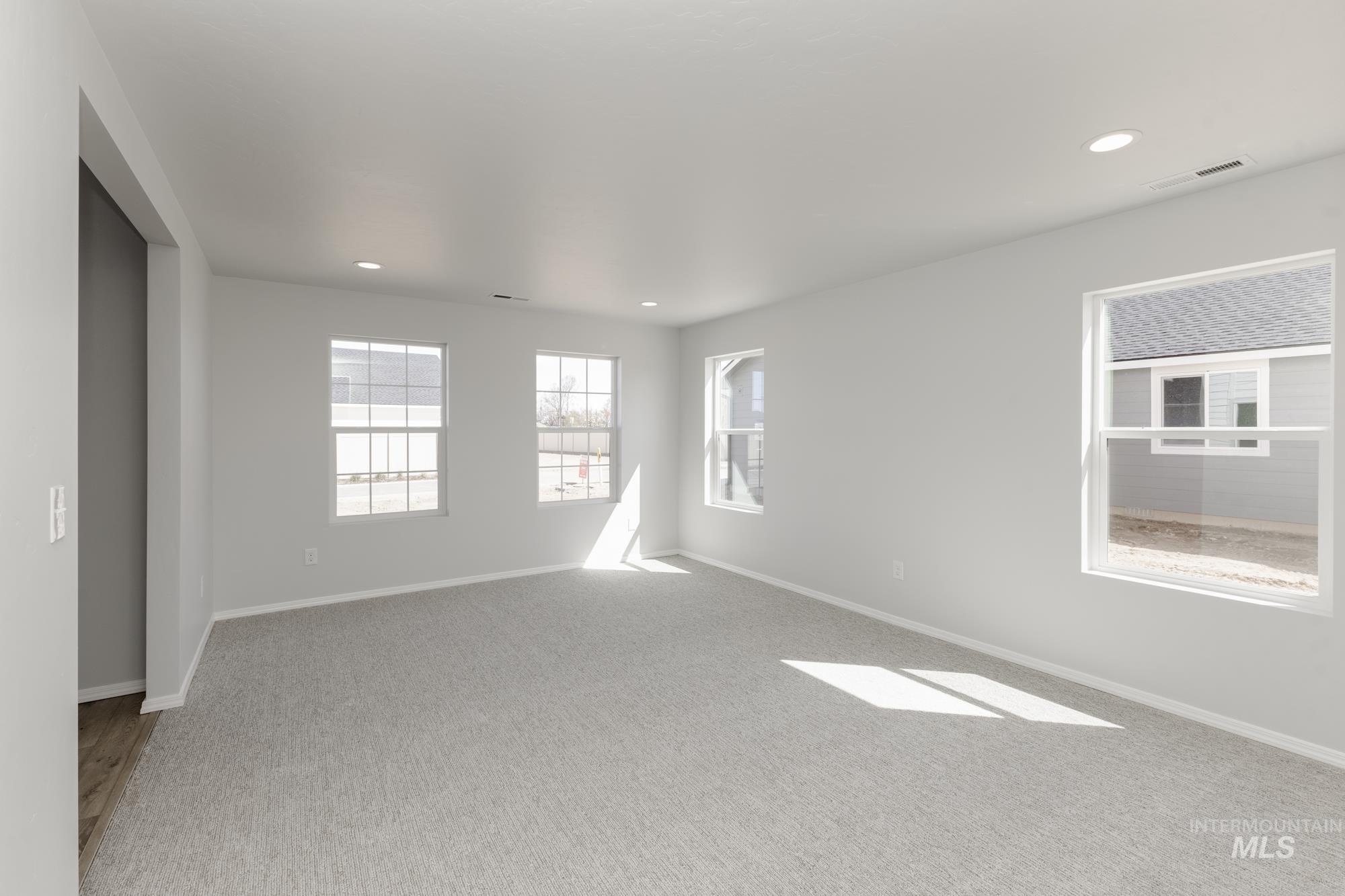 11075 W Windmill Way Property Photo 5