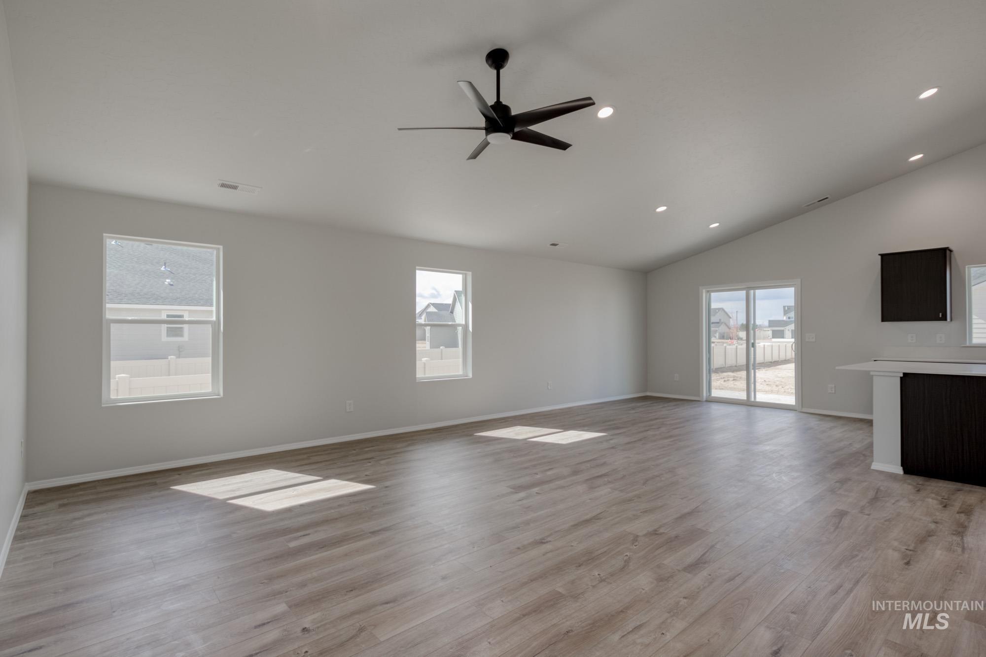 15427 Ivybridge Way Property Photo 10