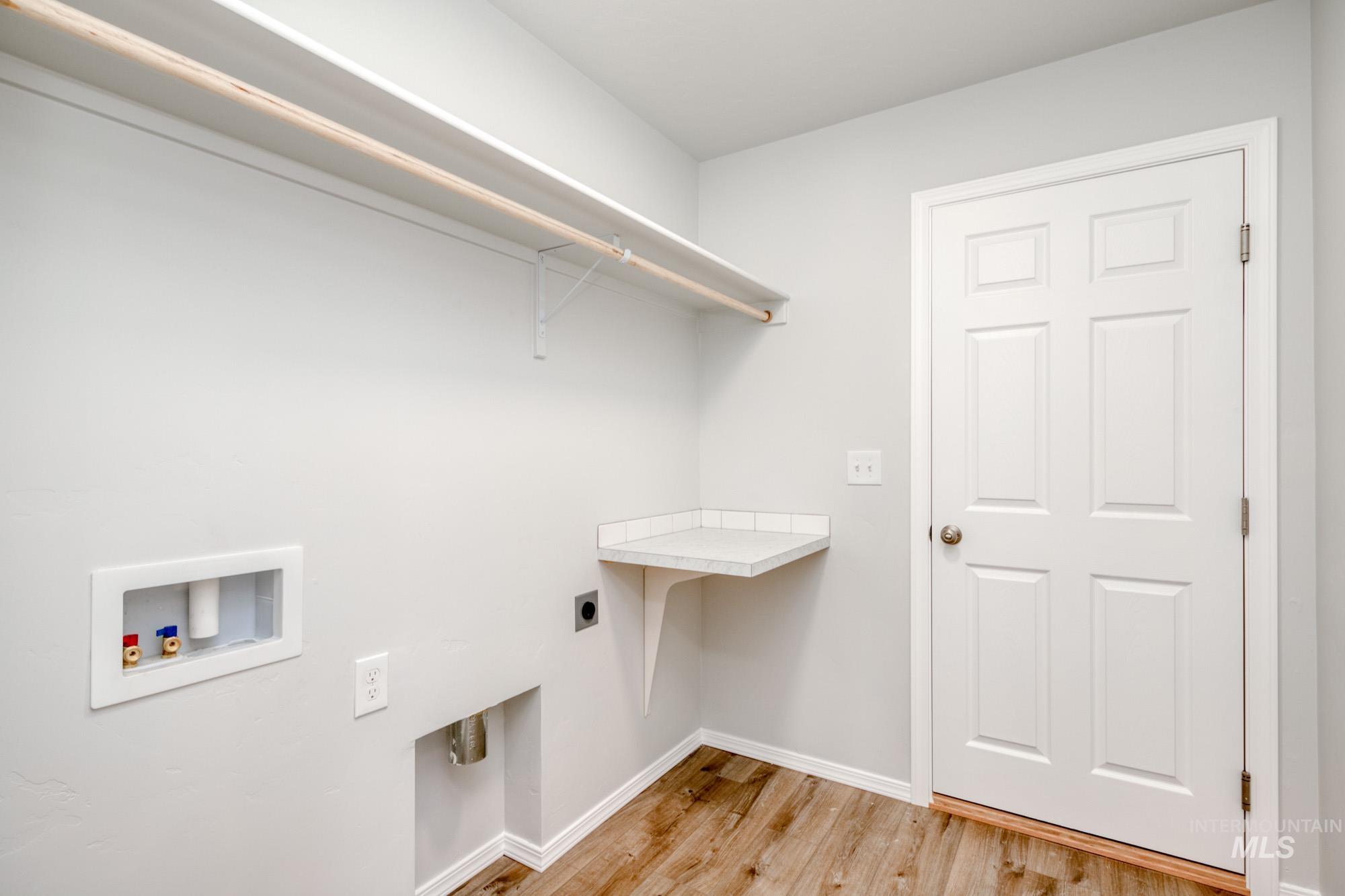 15427 Ivybridge Way Property Photo 15