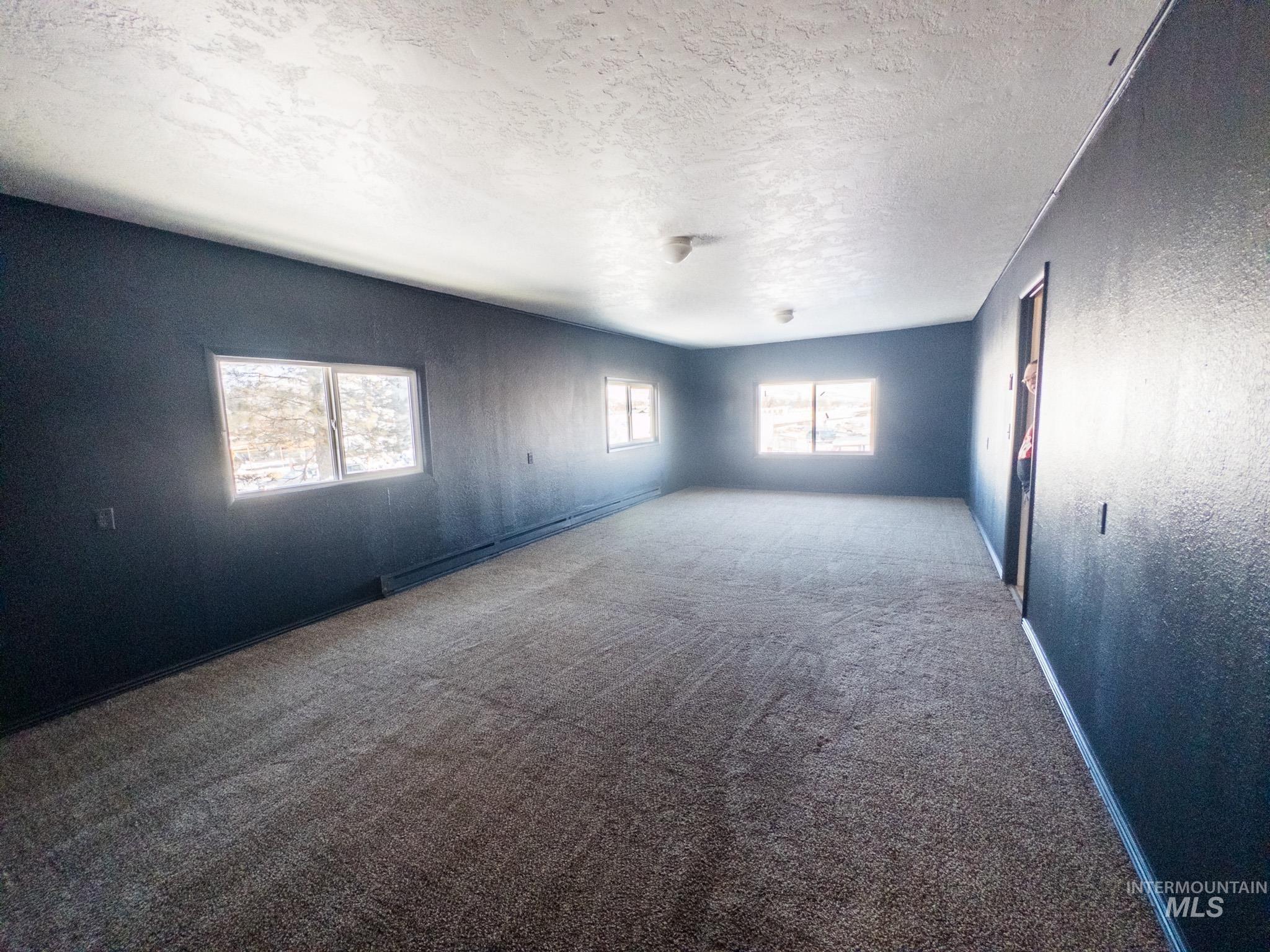 140 S Railroad St Property Photo 23