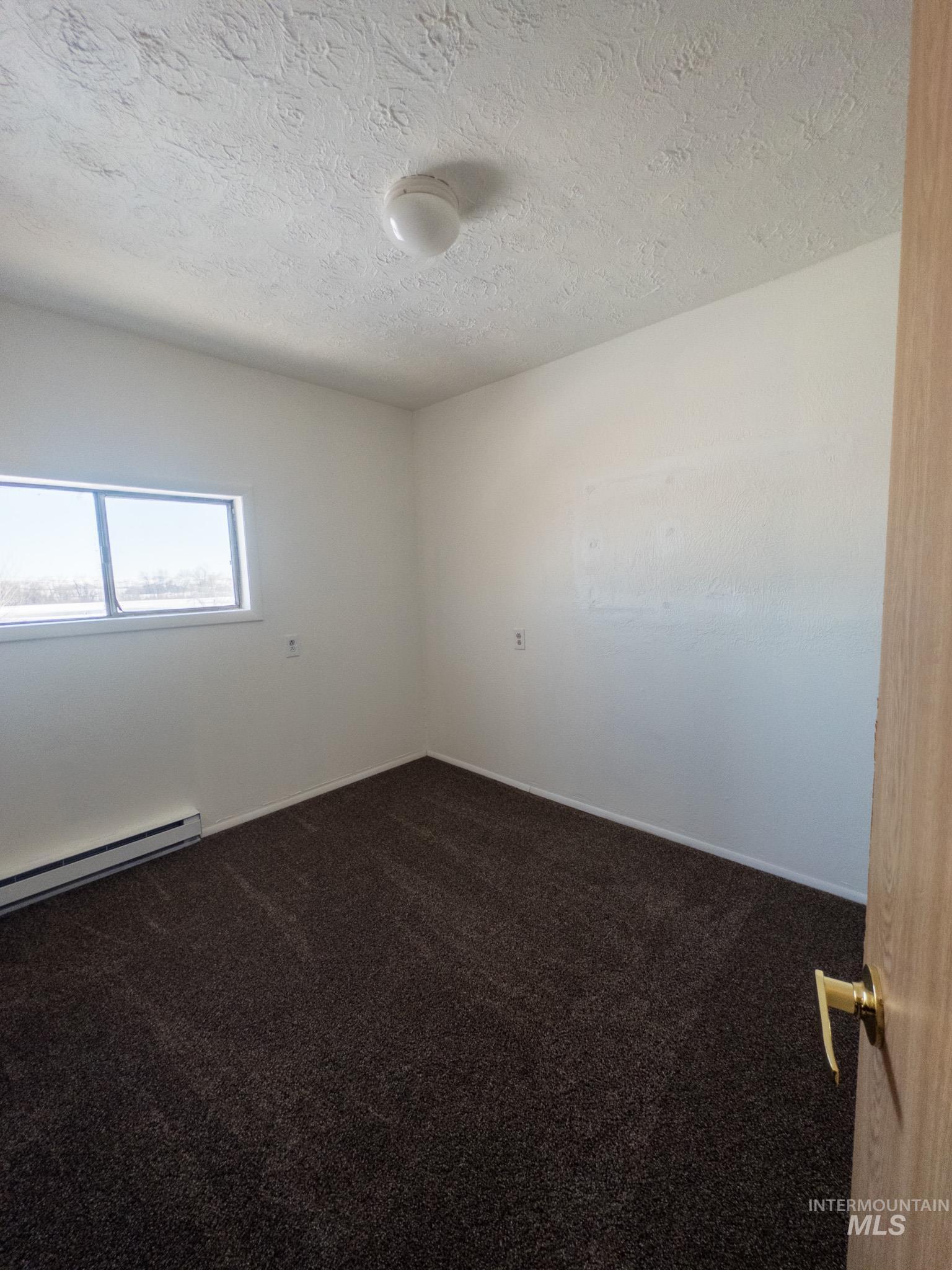 140 S Railroad St Property Photo 31