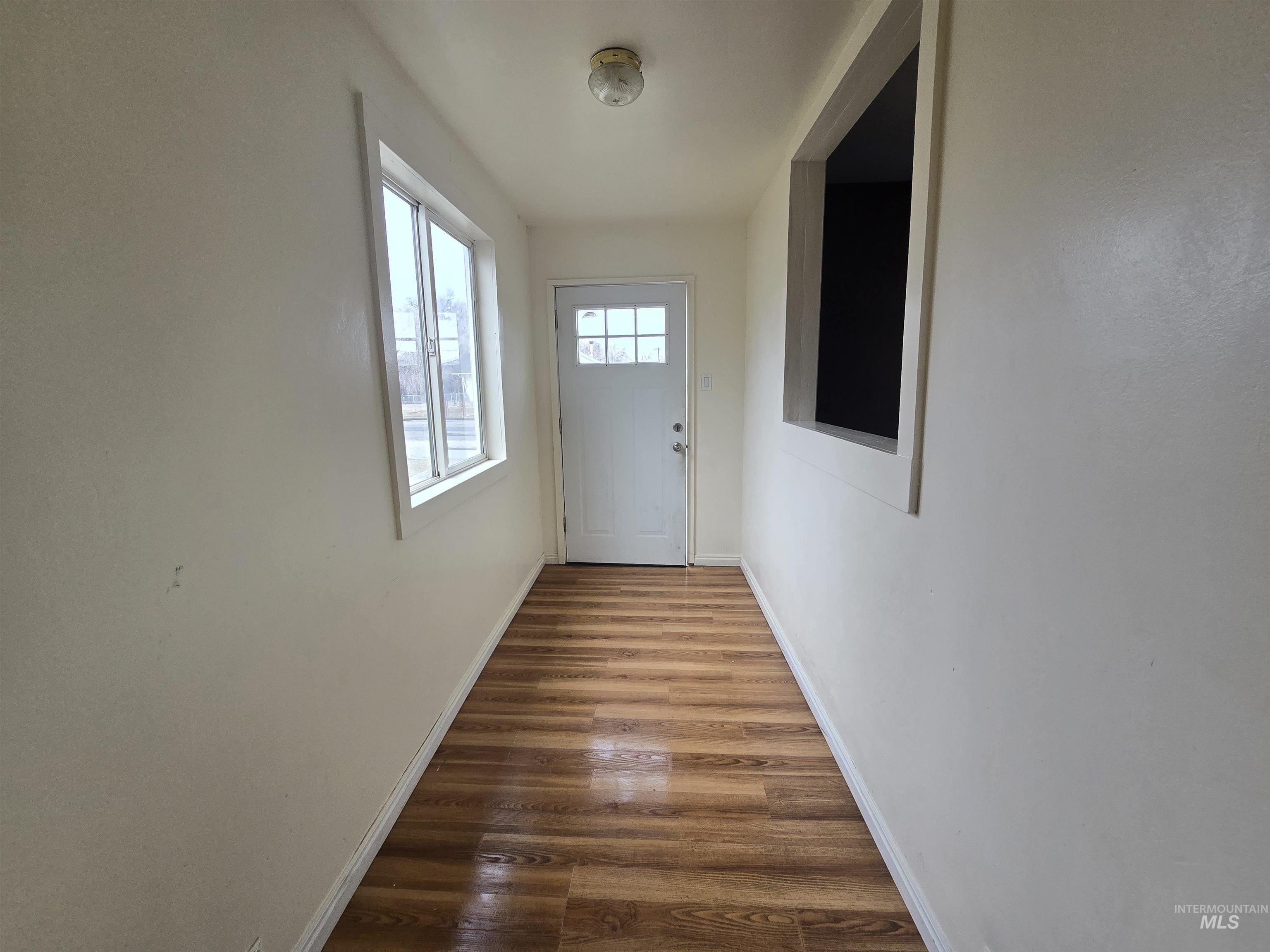 167 W 3rd Ave Property Photo 10