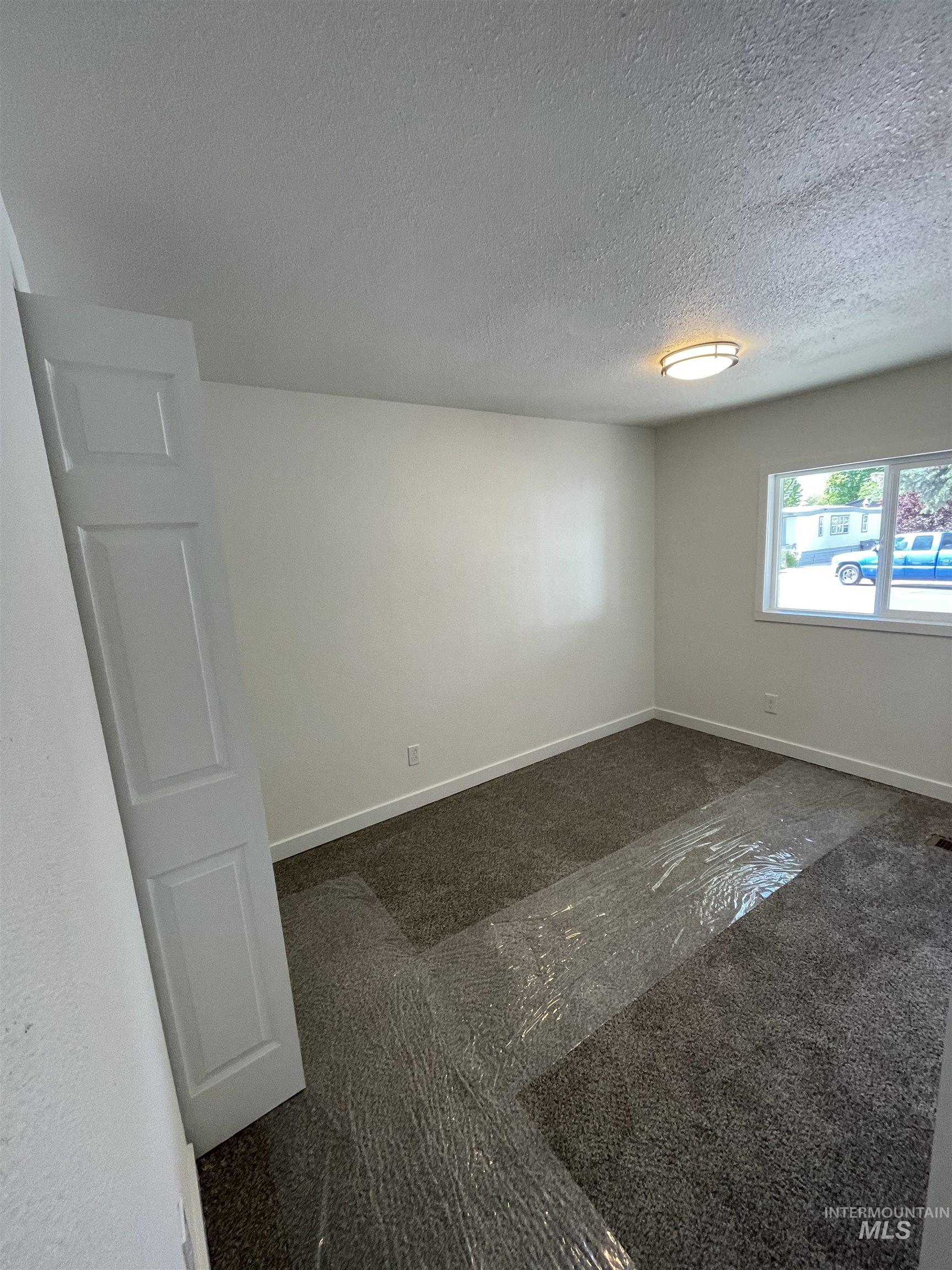 431 Mesquite St Property Photo 16