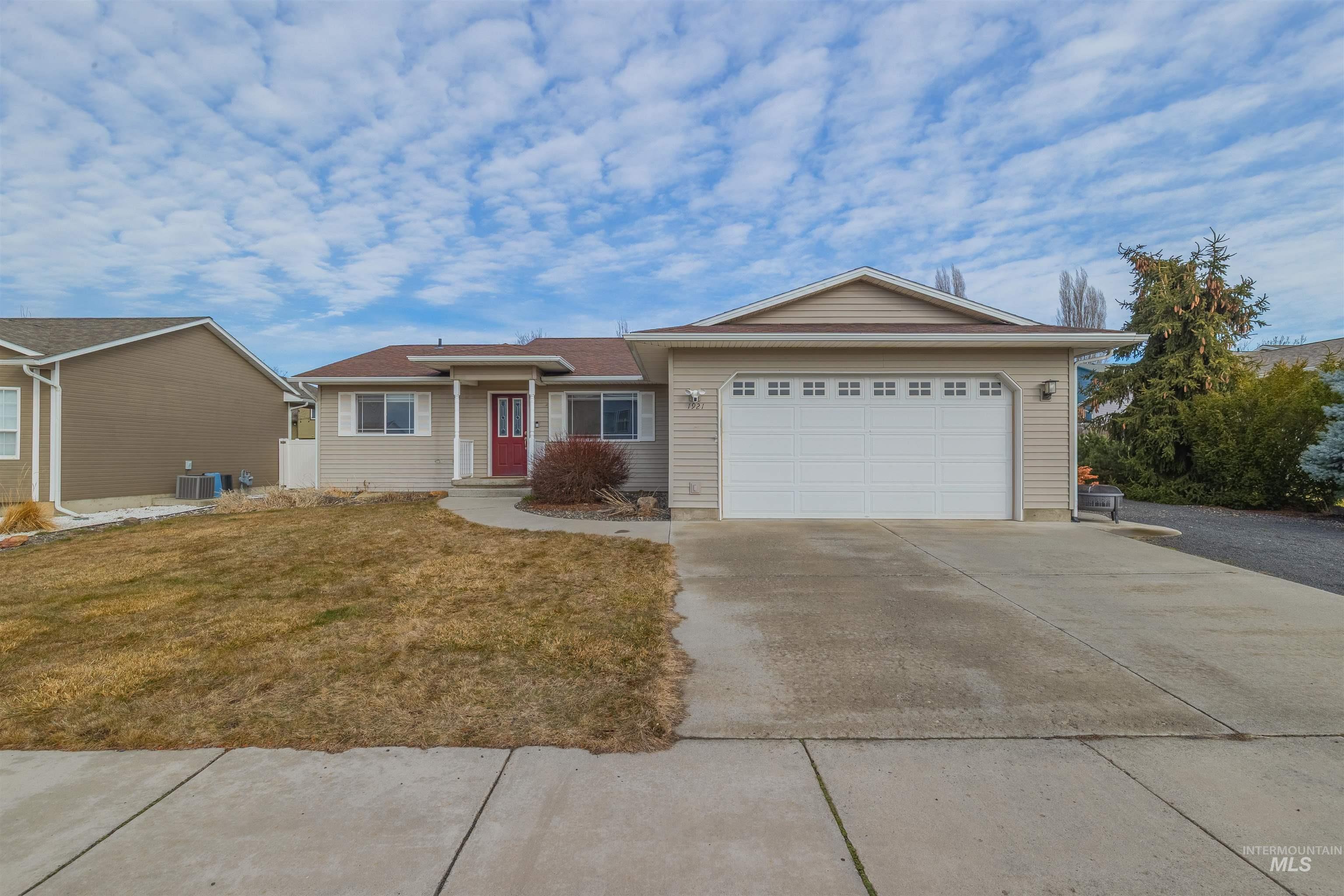 Lutes Real Estate Listings Main Image