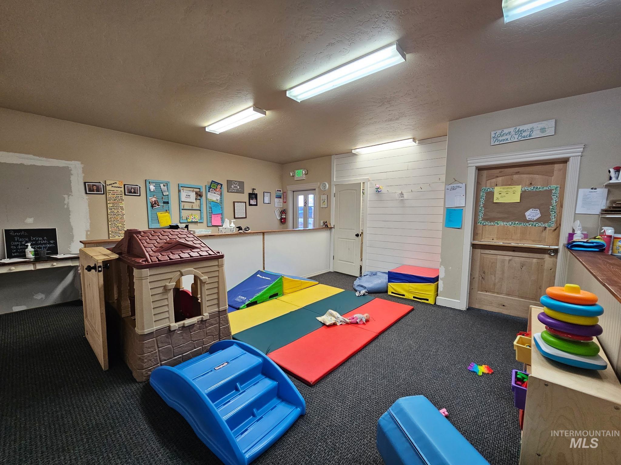 832 Nw 13th St. Property Photo 3