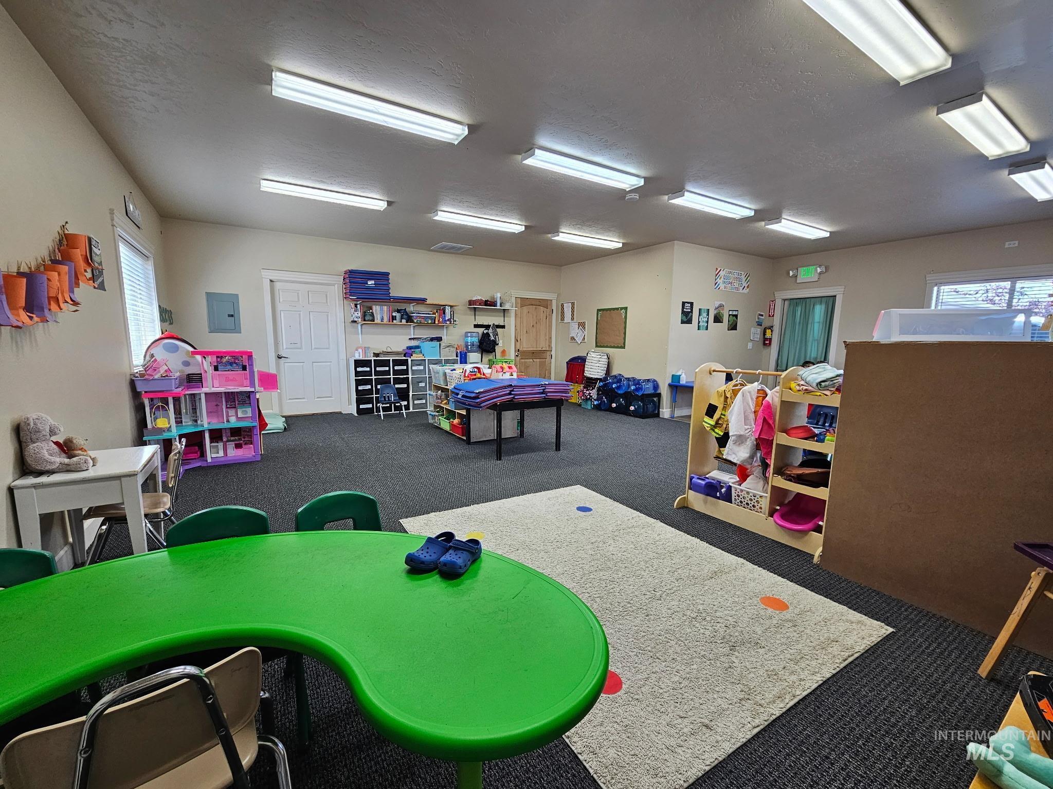 832 Nw 13th St. Property Photo 5