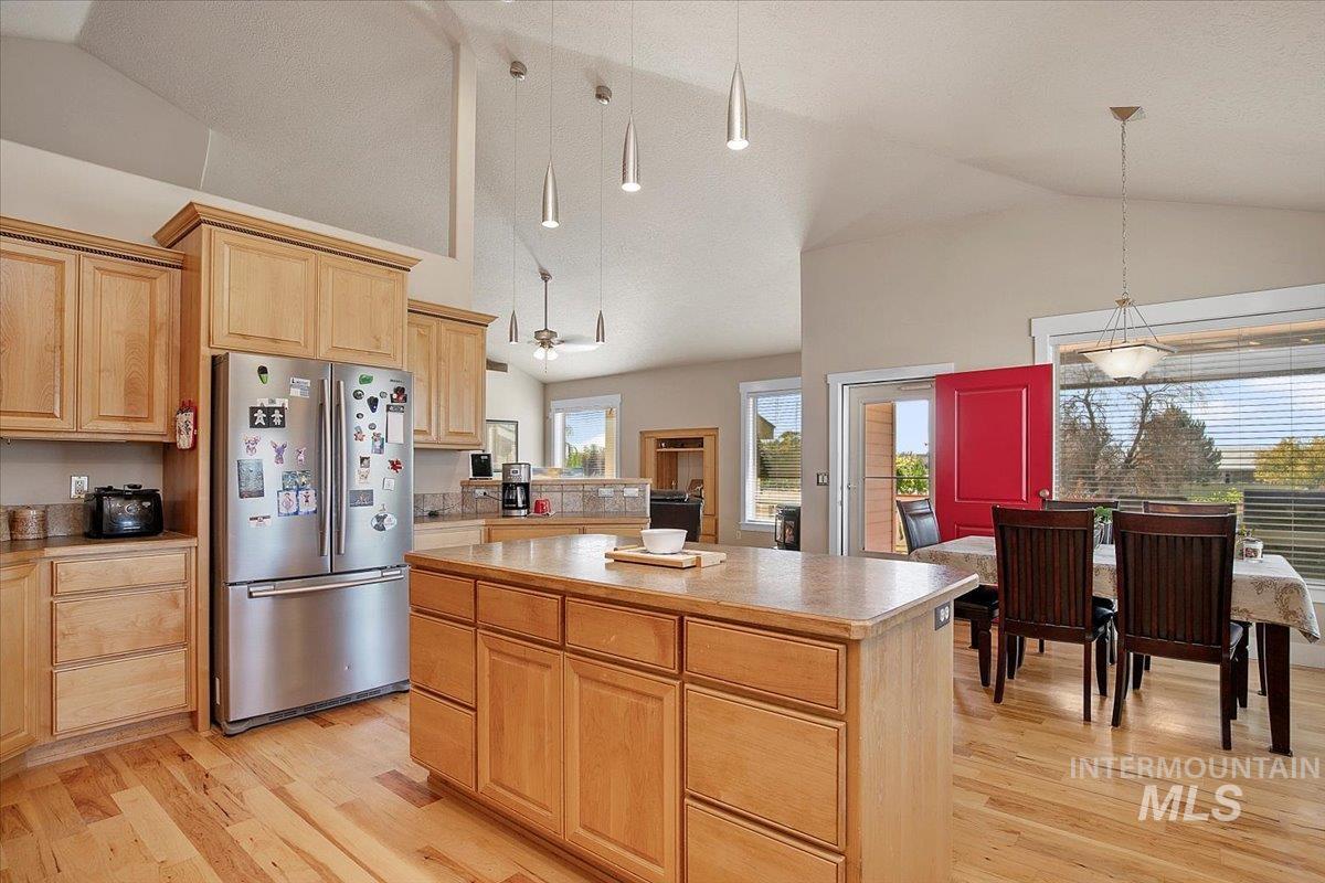 12456 Karcher Rd Property Photo 1