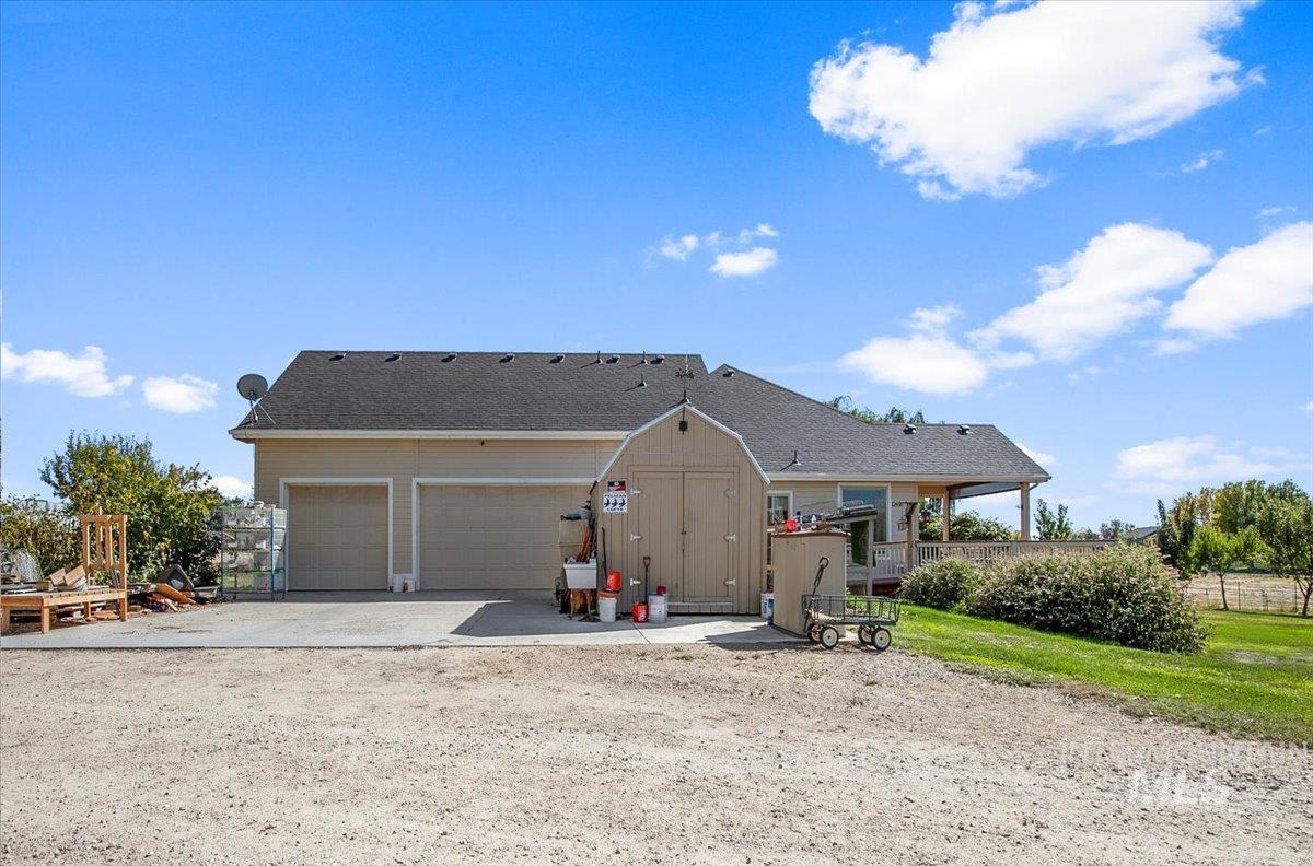 12456 Karcher Rd Property Photo 7