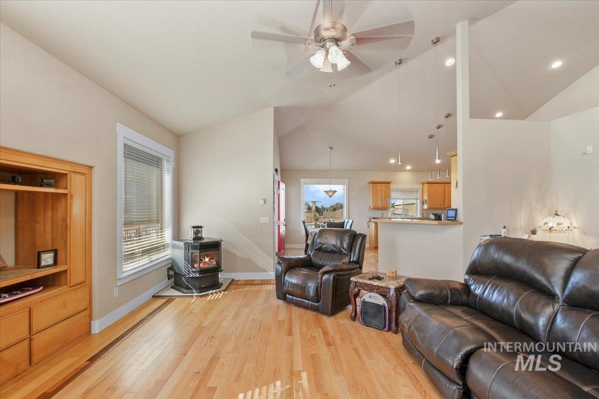 12456 Karcher Rd Property Photo 13