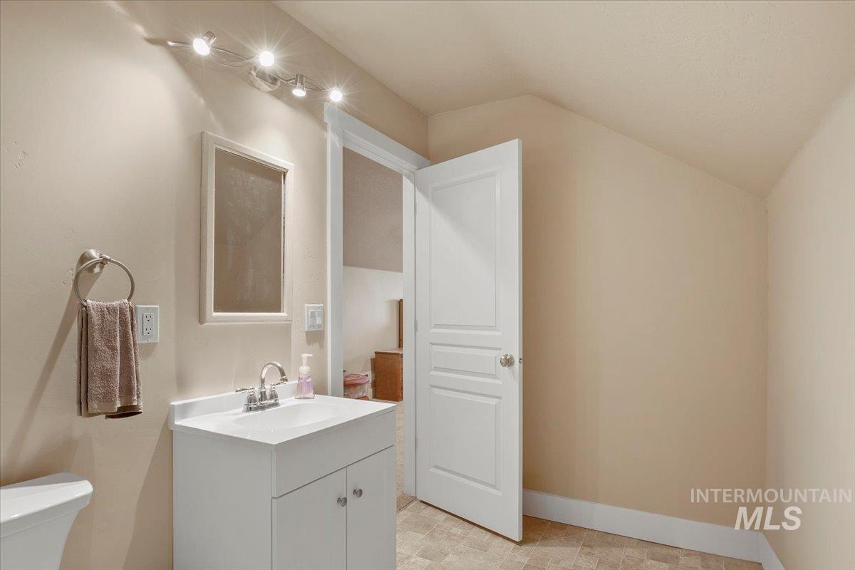 12456 Karcher Rd Property Photo 31