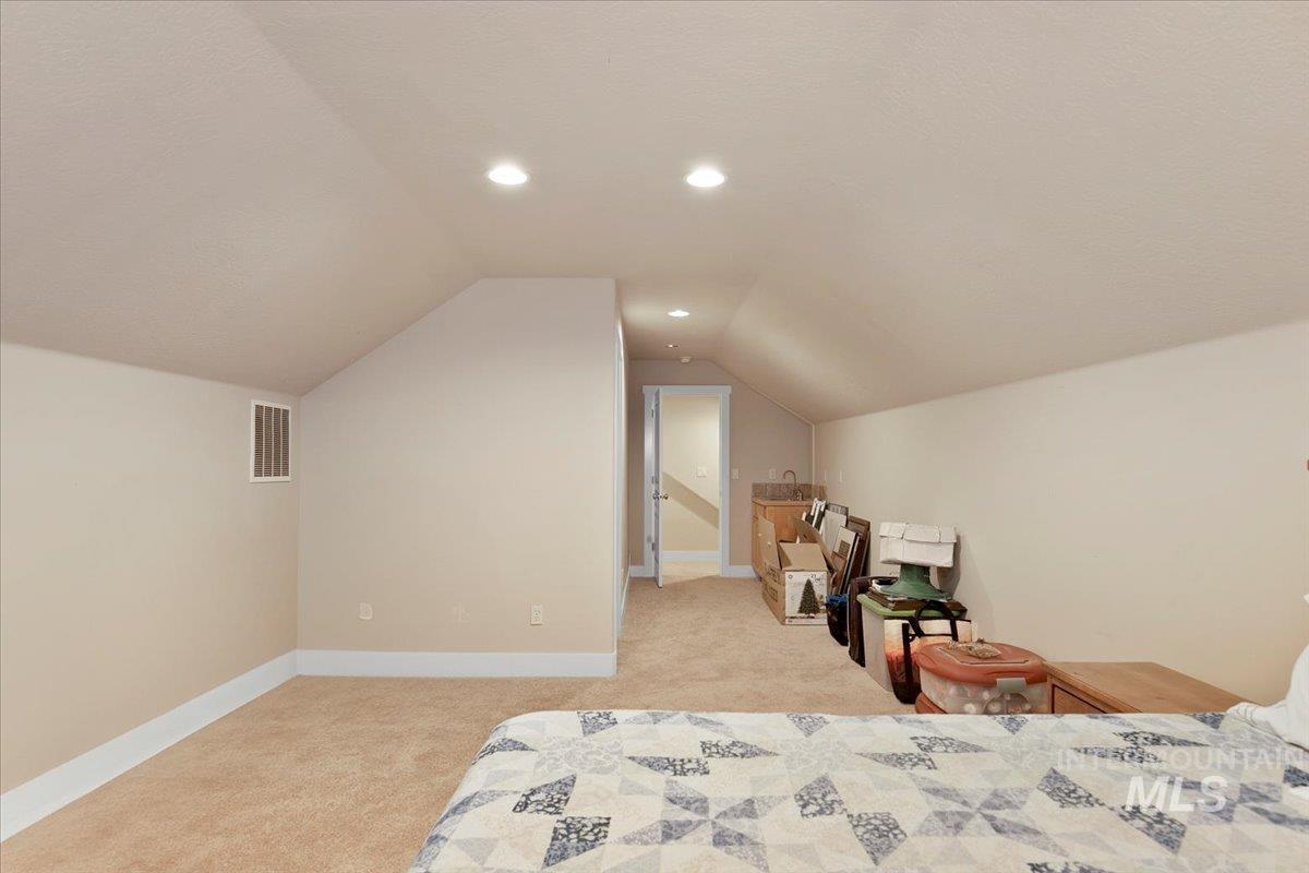 12456 Karcher Rd Property Photo 33