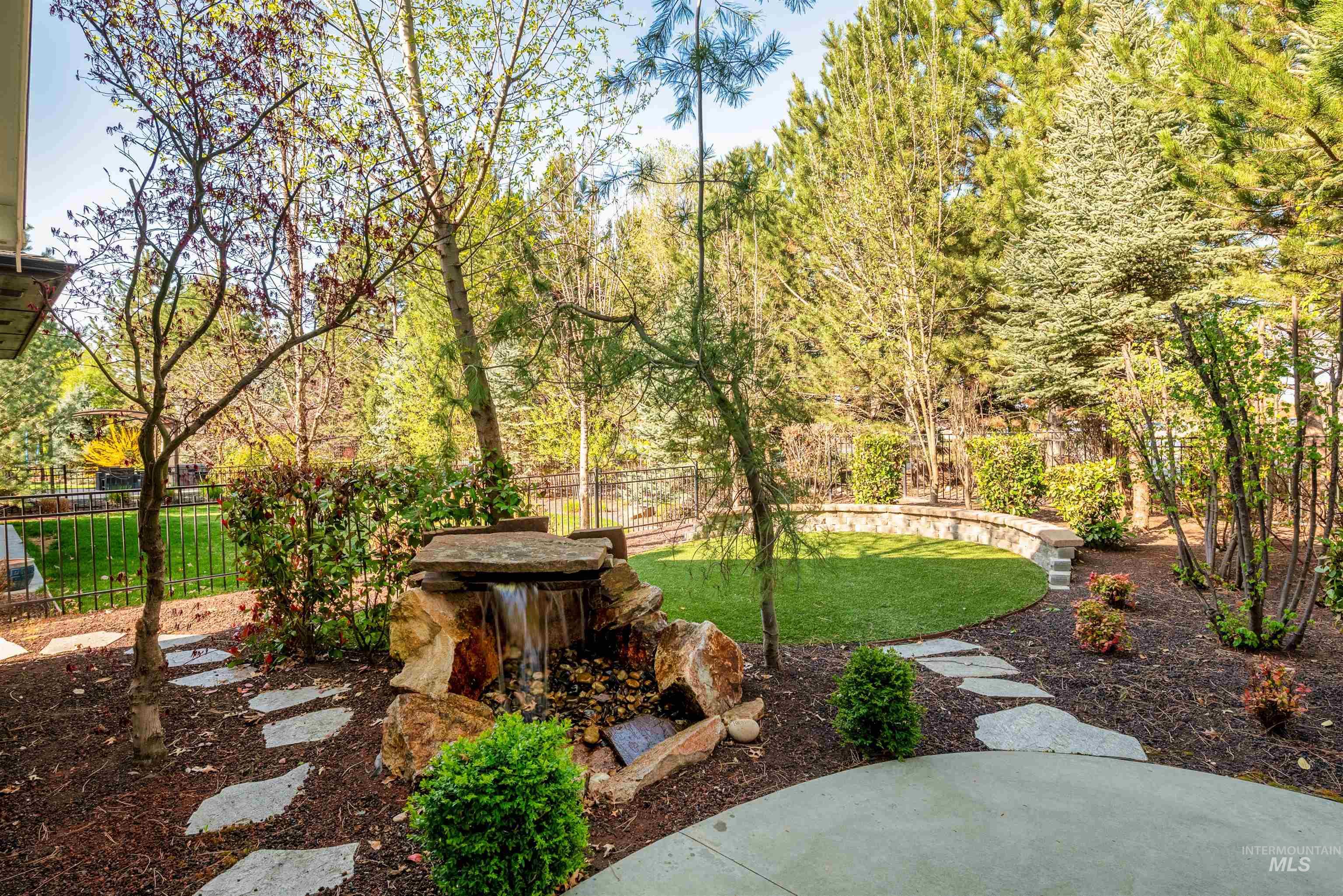 2699 S Creek Pointe Lane Property Photo 45