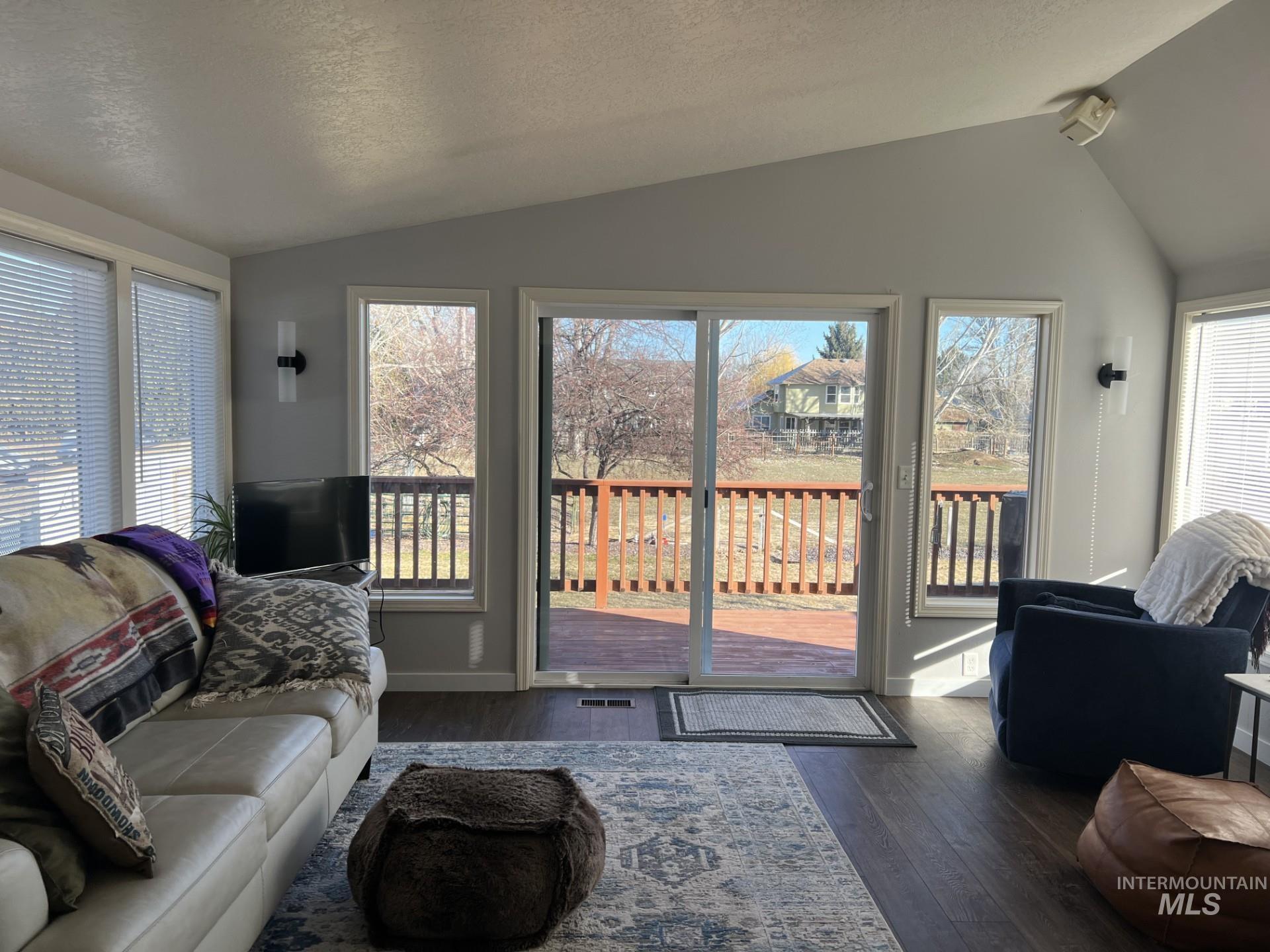 12374 W Goldenrod Ave Property Photo 13