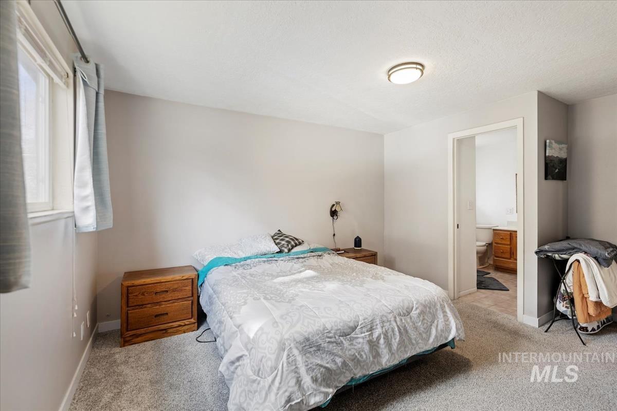 12374 W Goldenrod Ave Property Photo 21