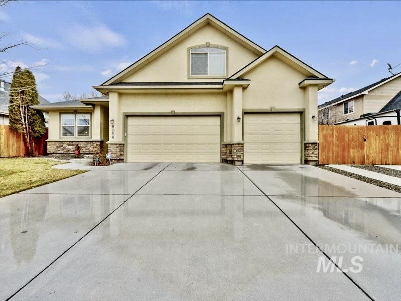 8088 S Diego Way Property Photo 1