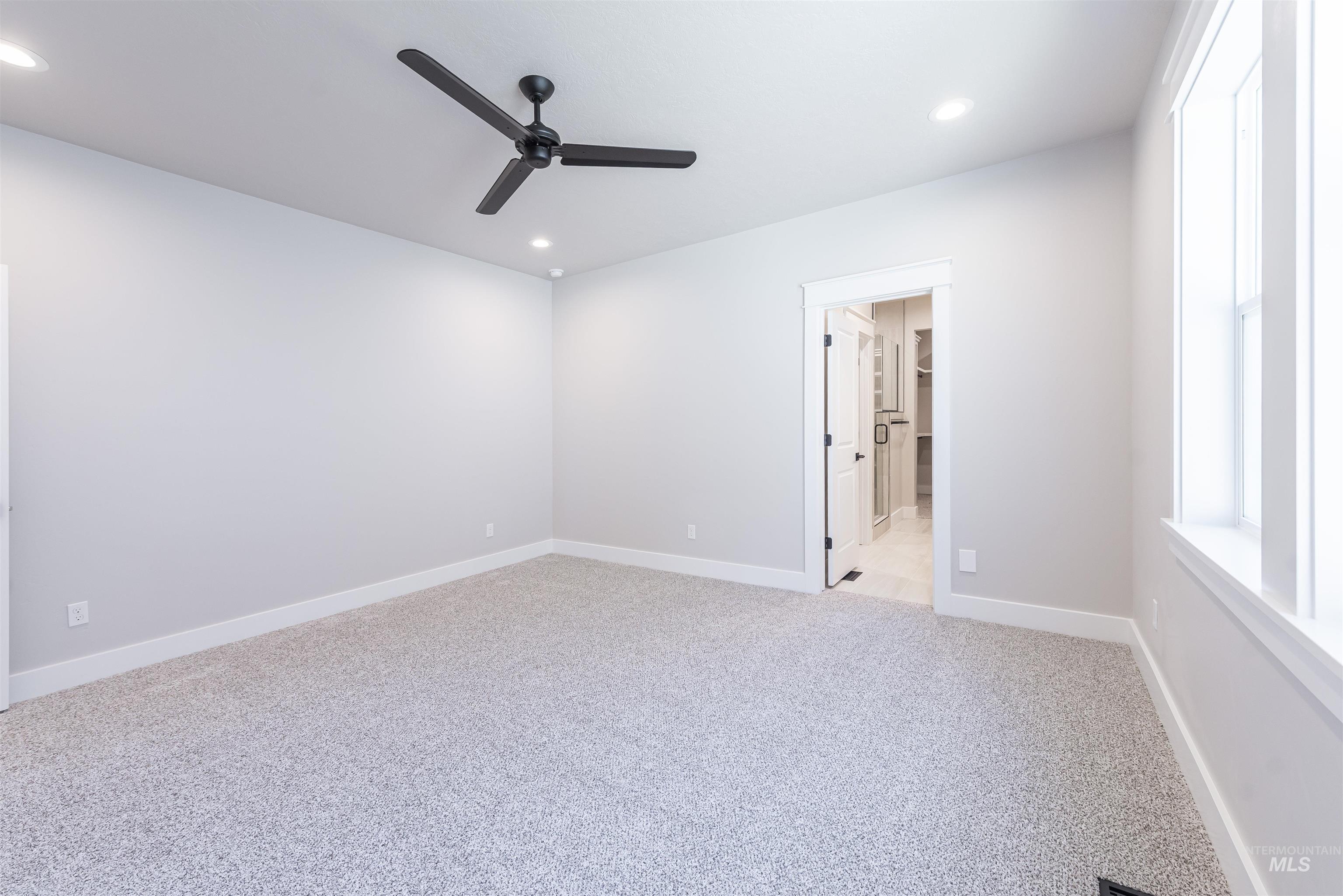 2281 E Hidcote St. Property Photo 14