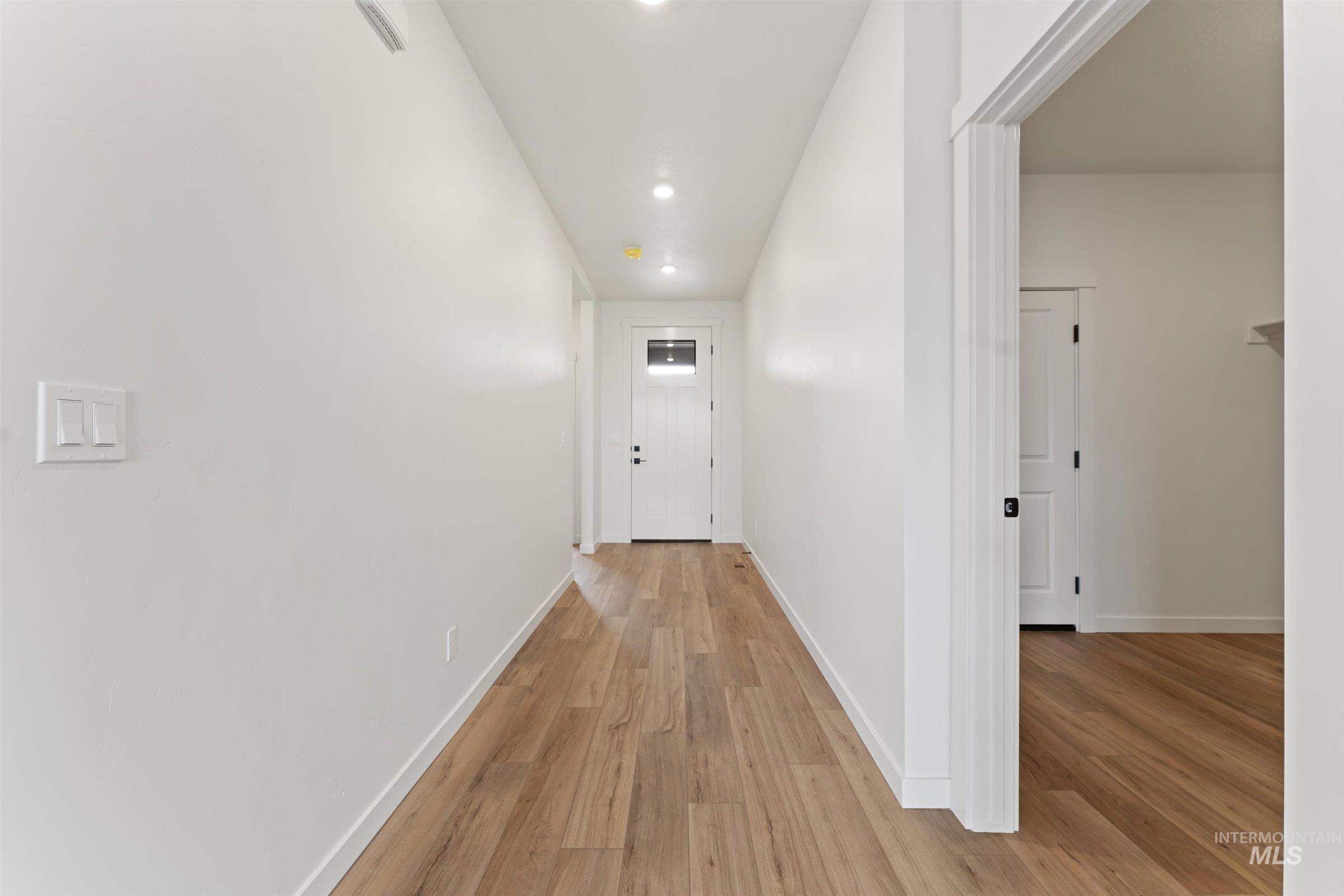 11187 Overhang St Property Photo 25