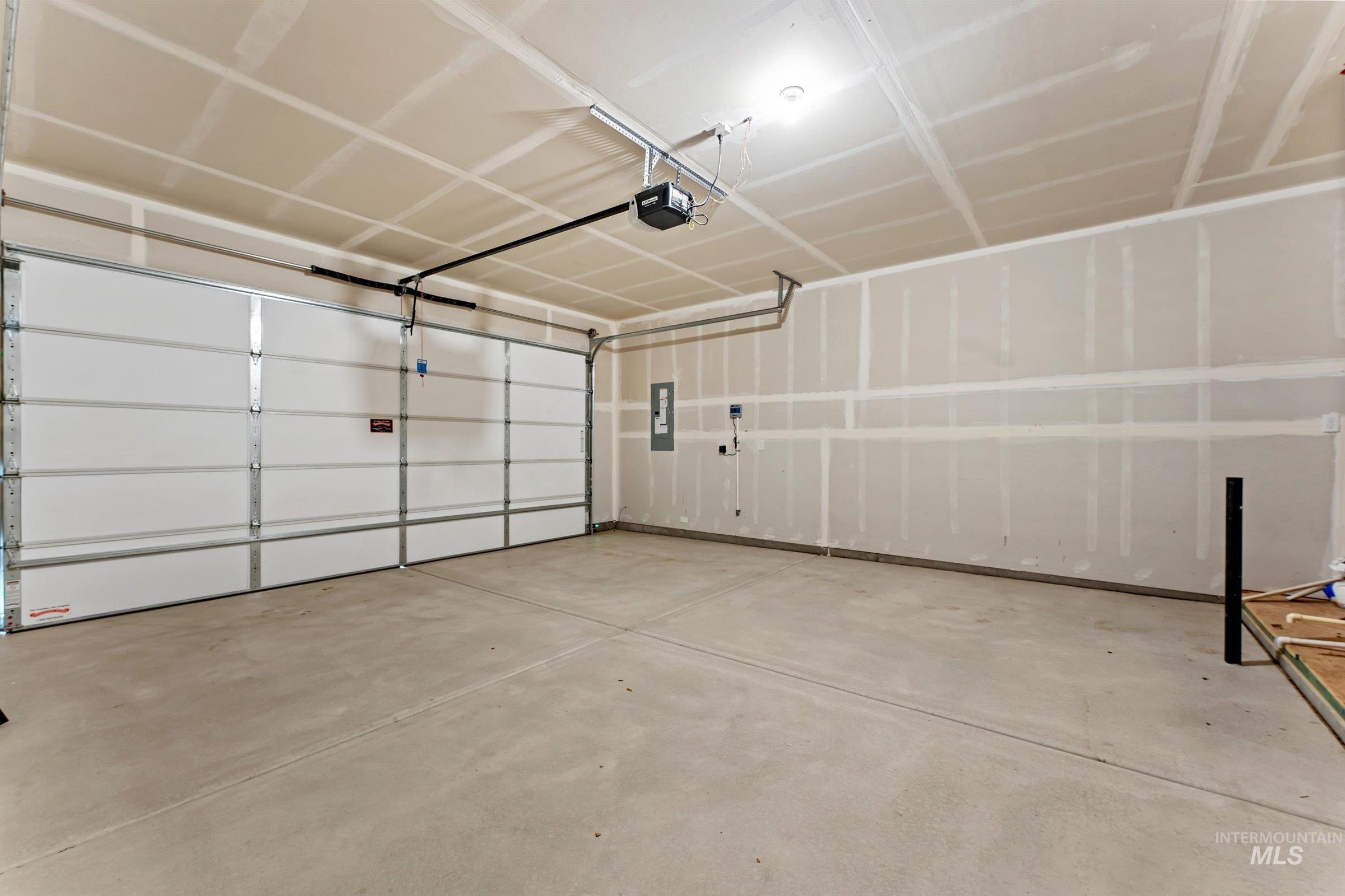 11187 Overhang St Property Photo 36