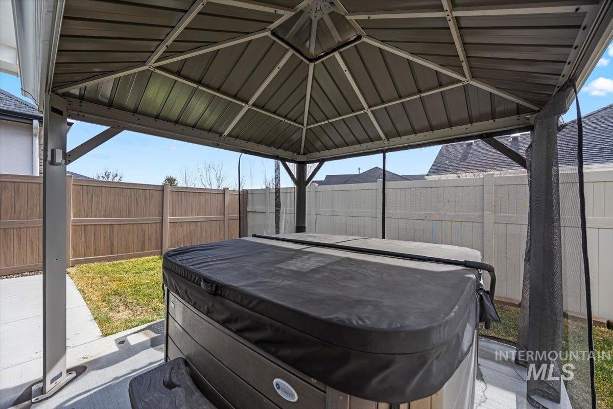 11631 W Triloba Dr Property Photo 32