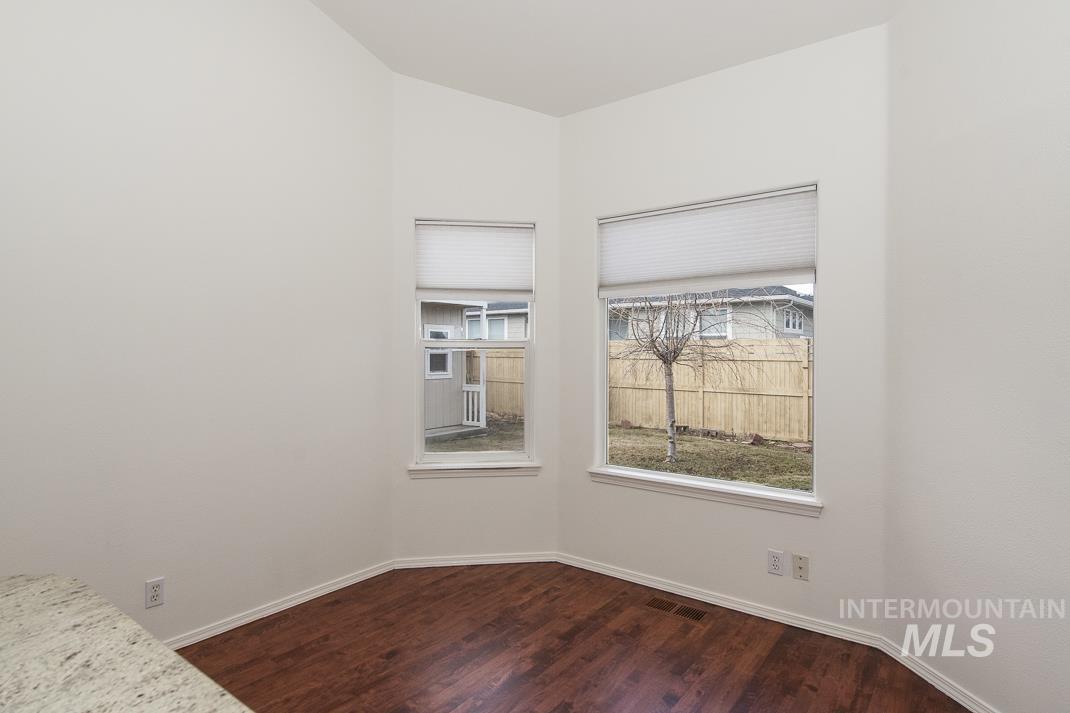 4588 W Moon Lake Drive Property Photo 18