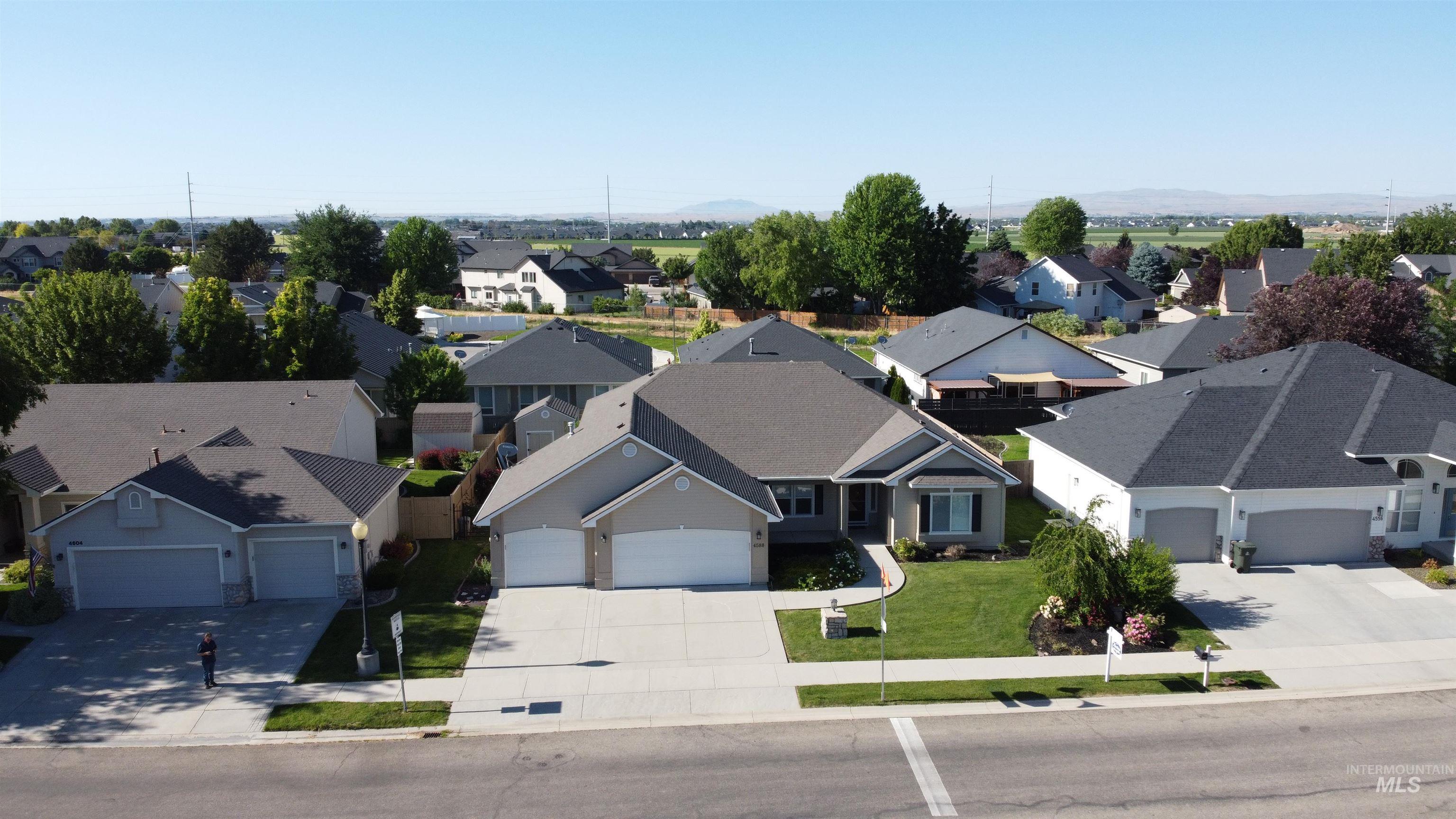 4588 W Moon Lake Drive Property Photo 42