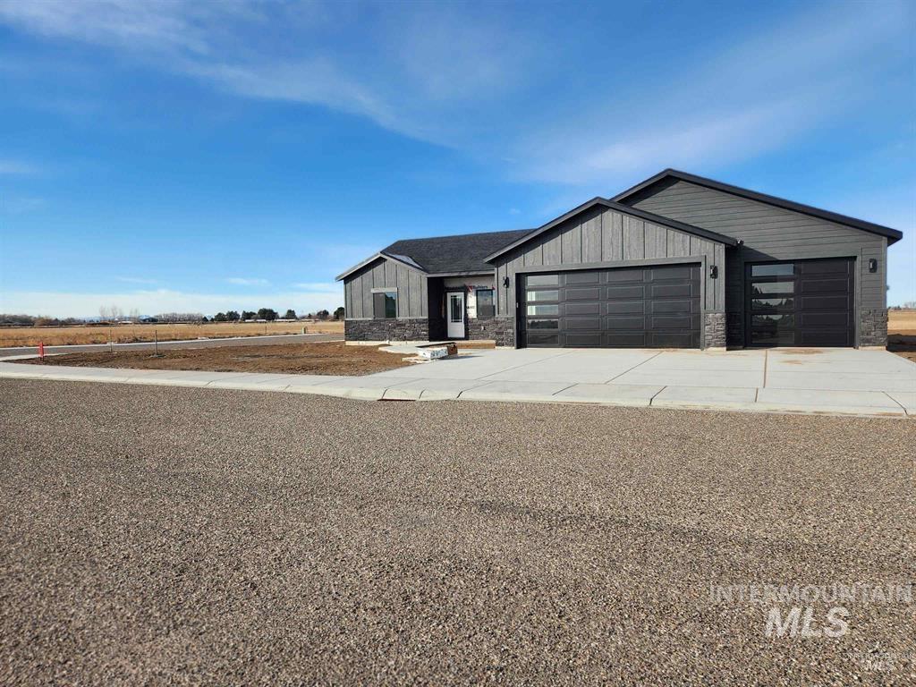 1521 Parker Drive Property Photo