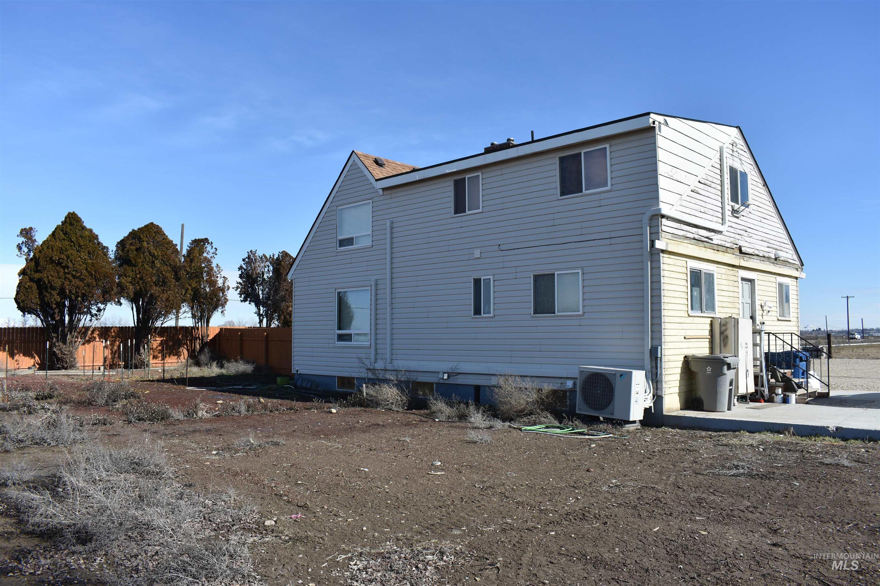 17531 Hwy 20-26 Property Photo 3