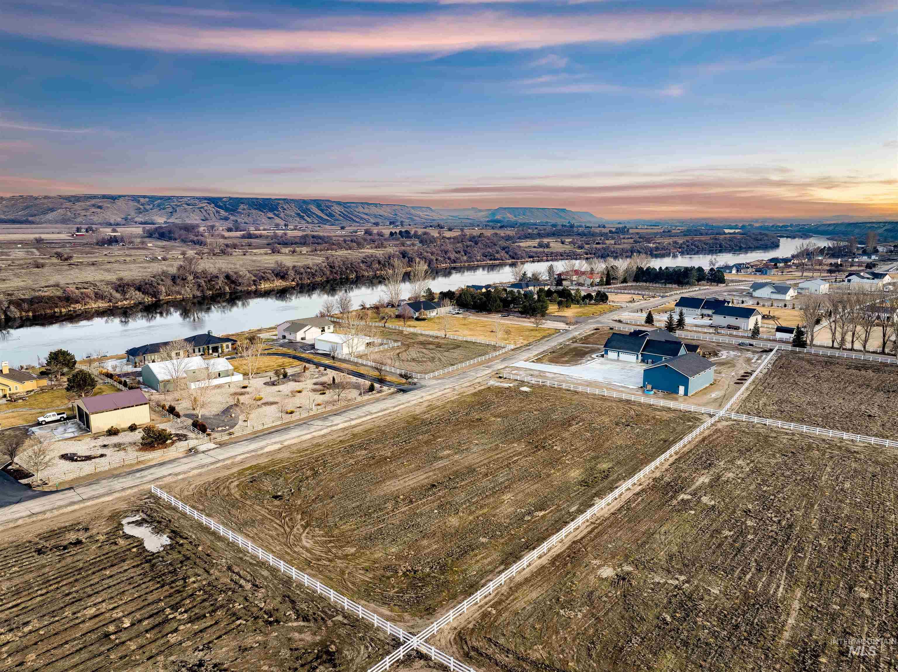 Tbd River Front Dr Property Photo