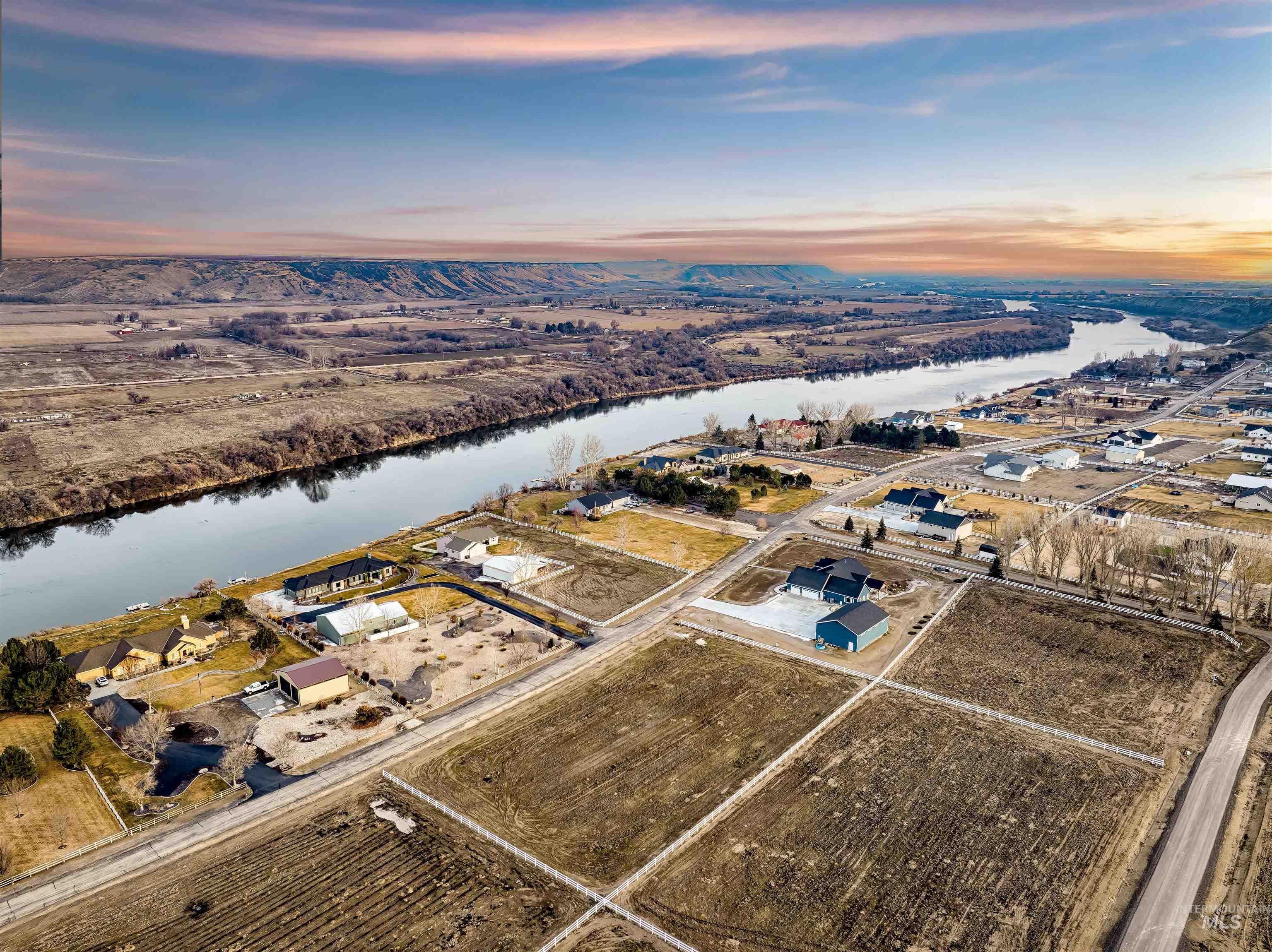 Tbd River Front Dr Property Photo 4