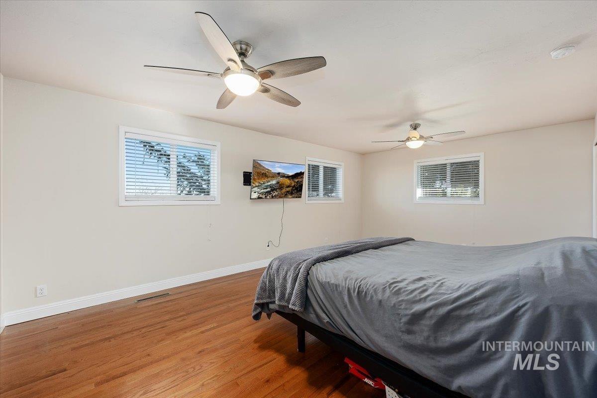921 N 900 E Property Photo 16