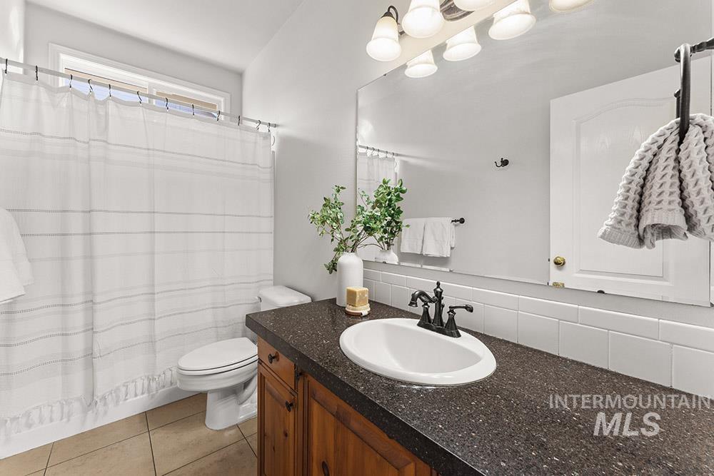 1472 N Watson Ave Property Photo 23