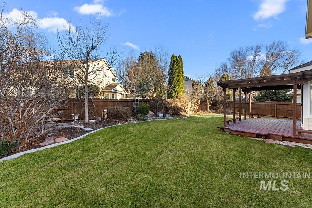 1472 N Watson Ave Property Photo 27