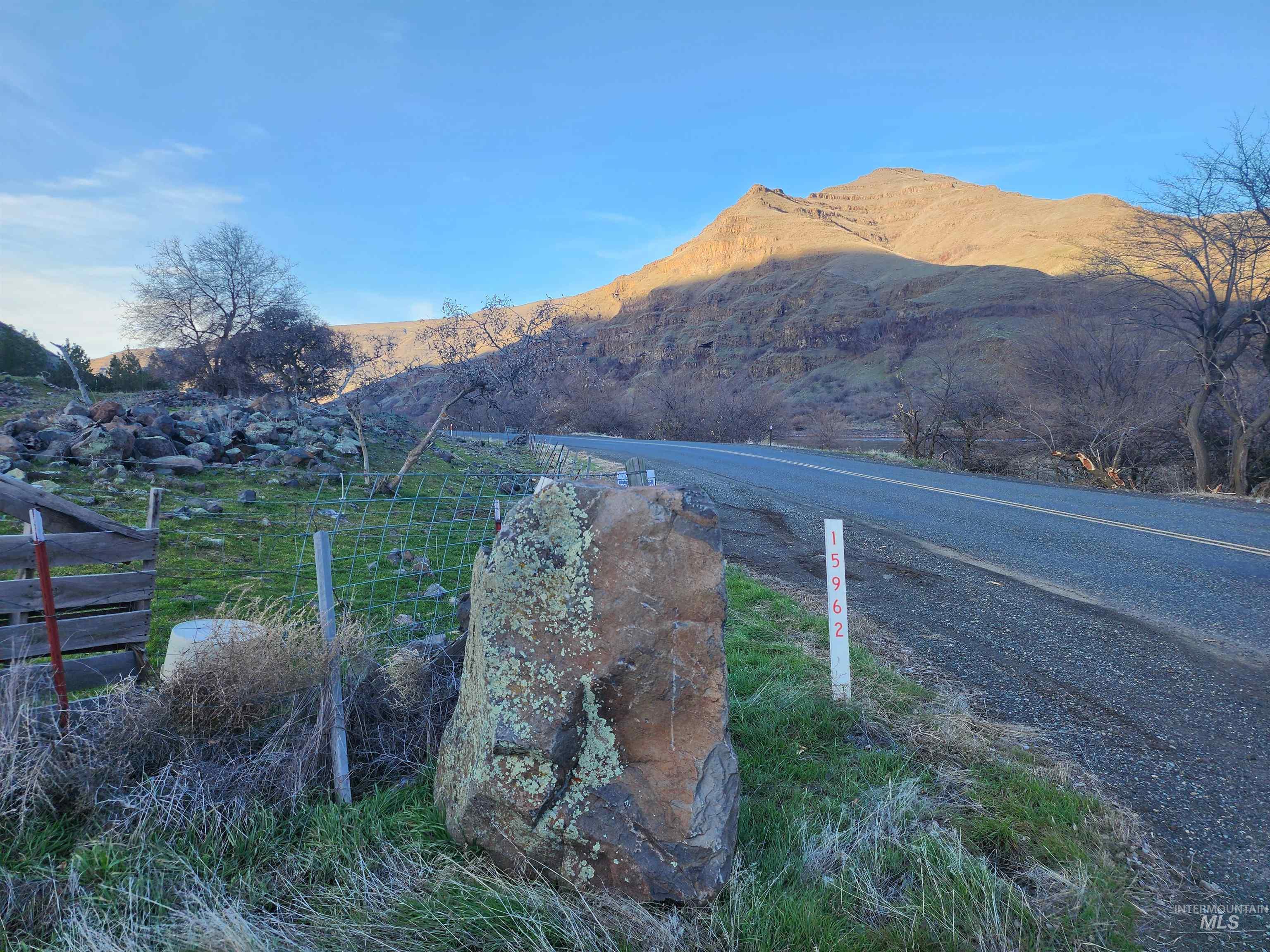 Nka Snake River Rd. Property Photo 4
