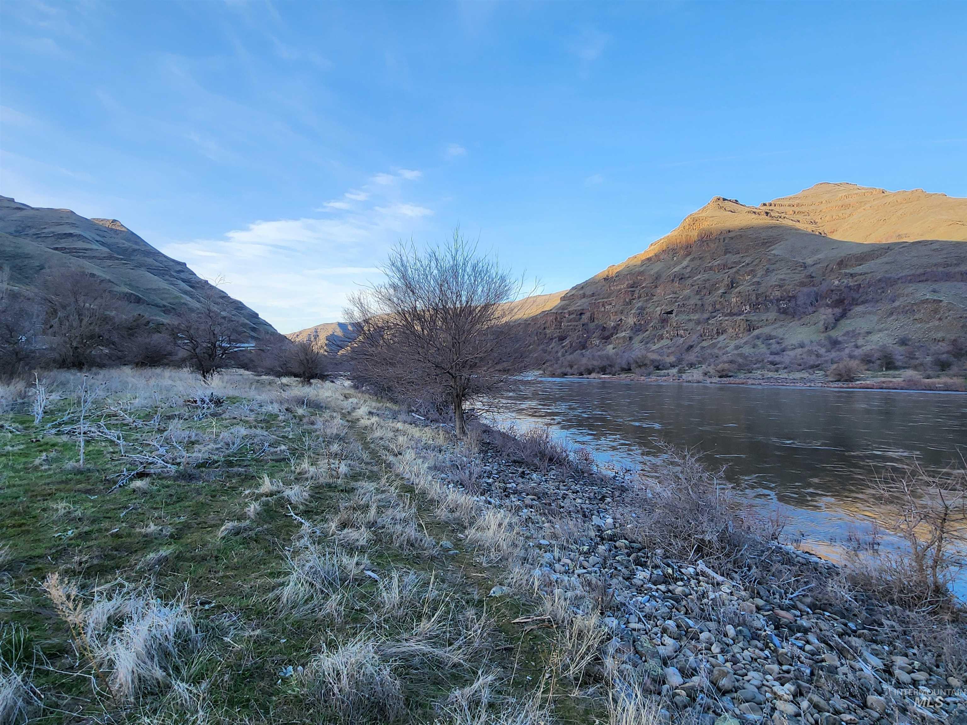Nka Snake River Rd. Property Photo 14