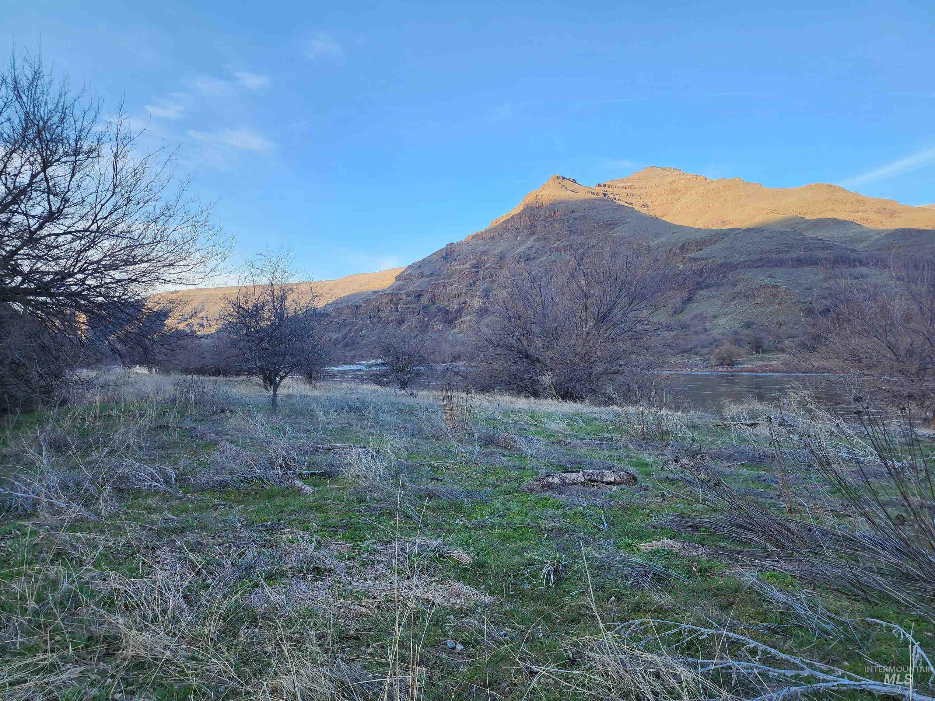 Nka Snake River Rd. Property Photo 19