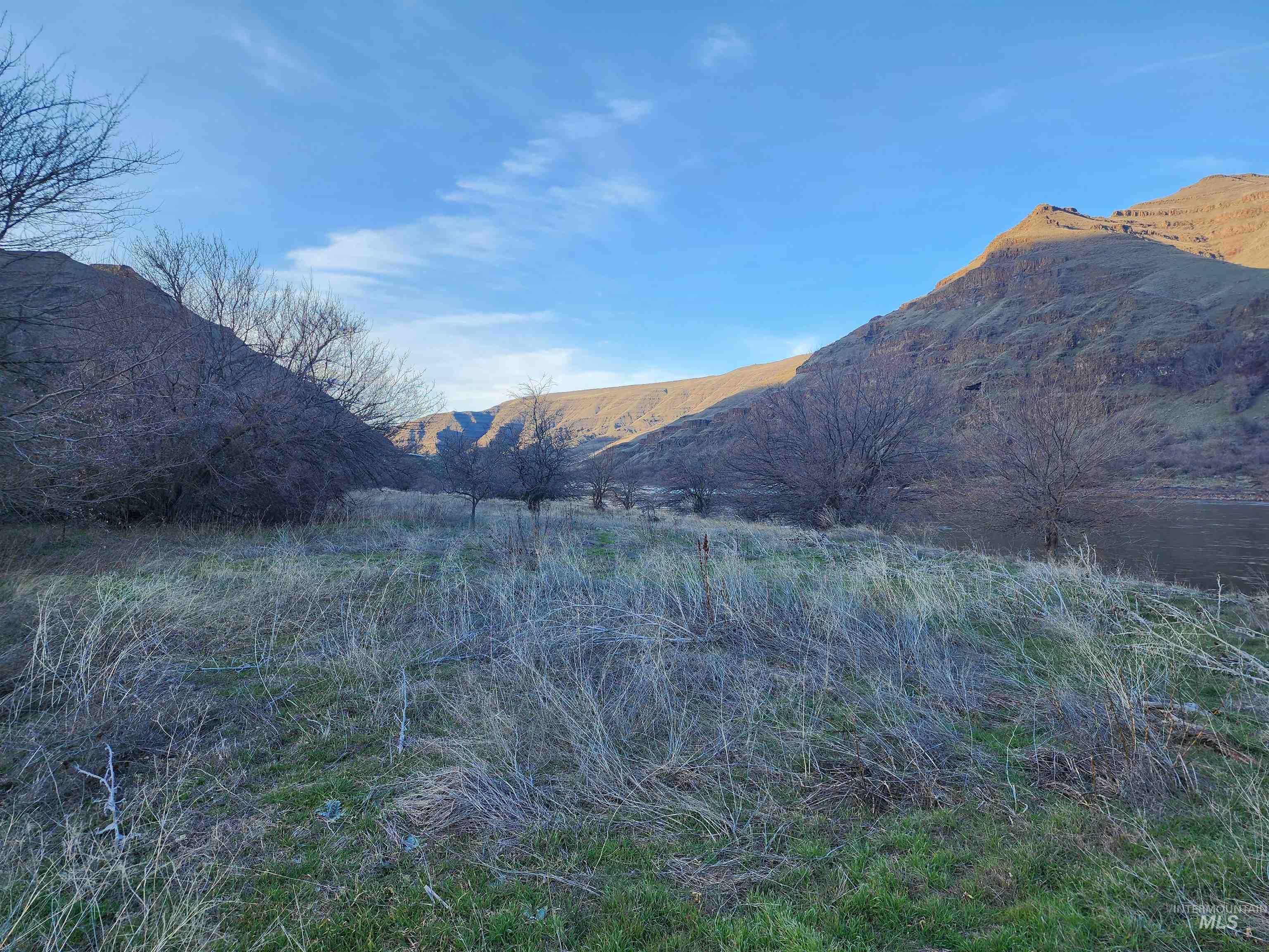 Nka Snake River Rd. Property Photo 21