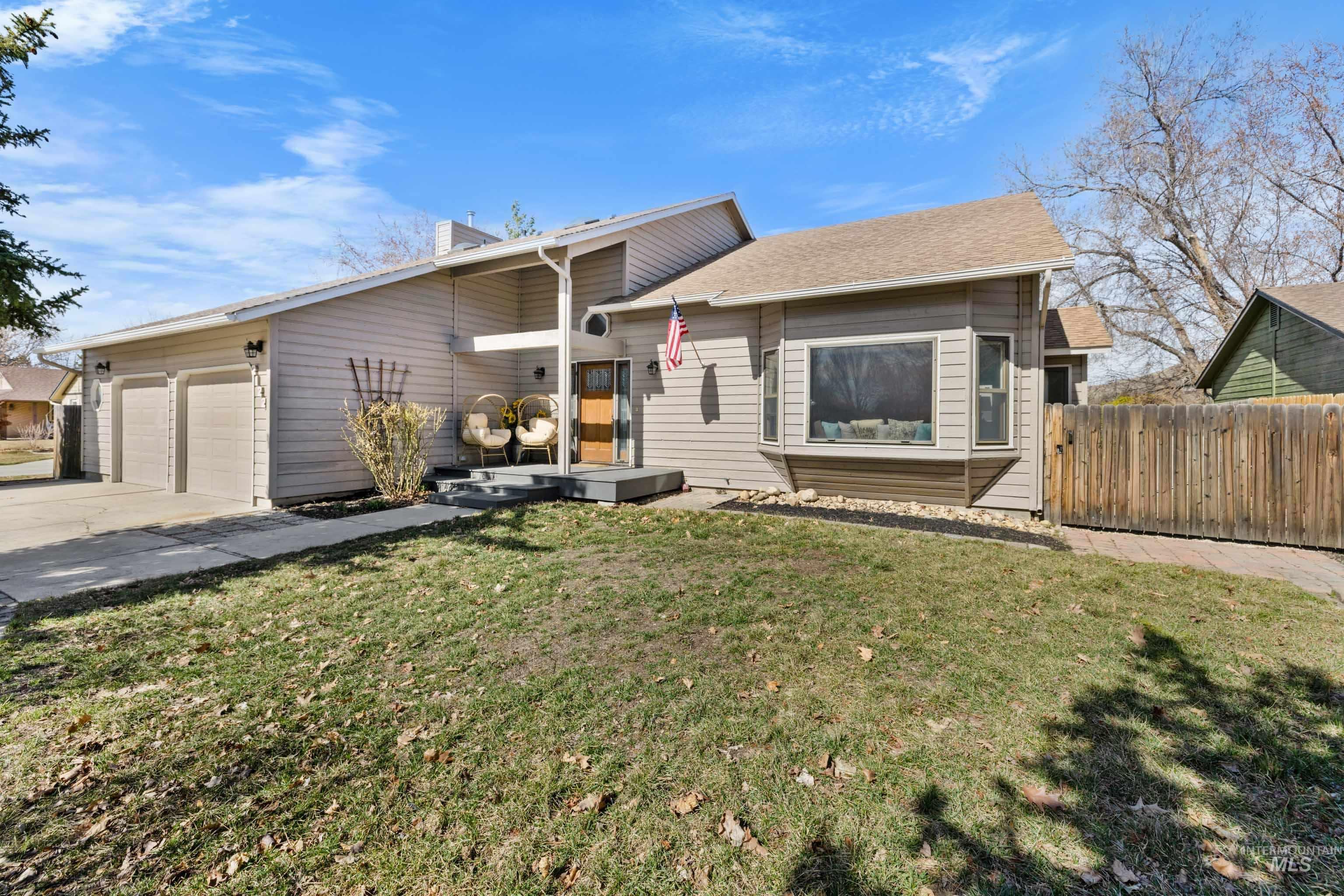 2122 E Independence Dr Property Photo 36