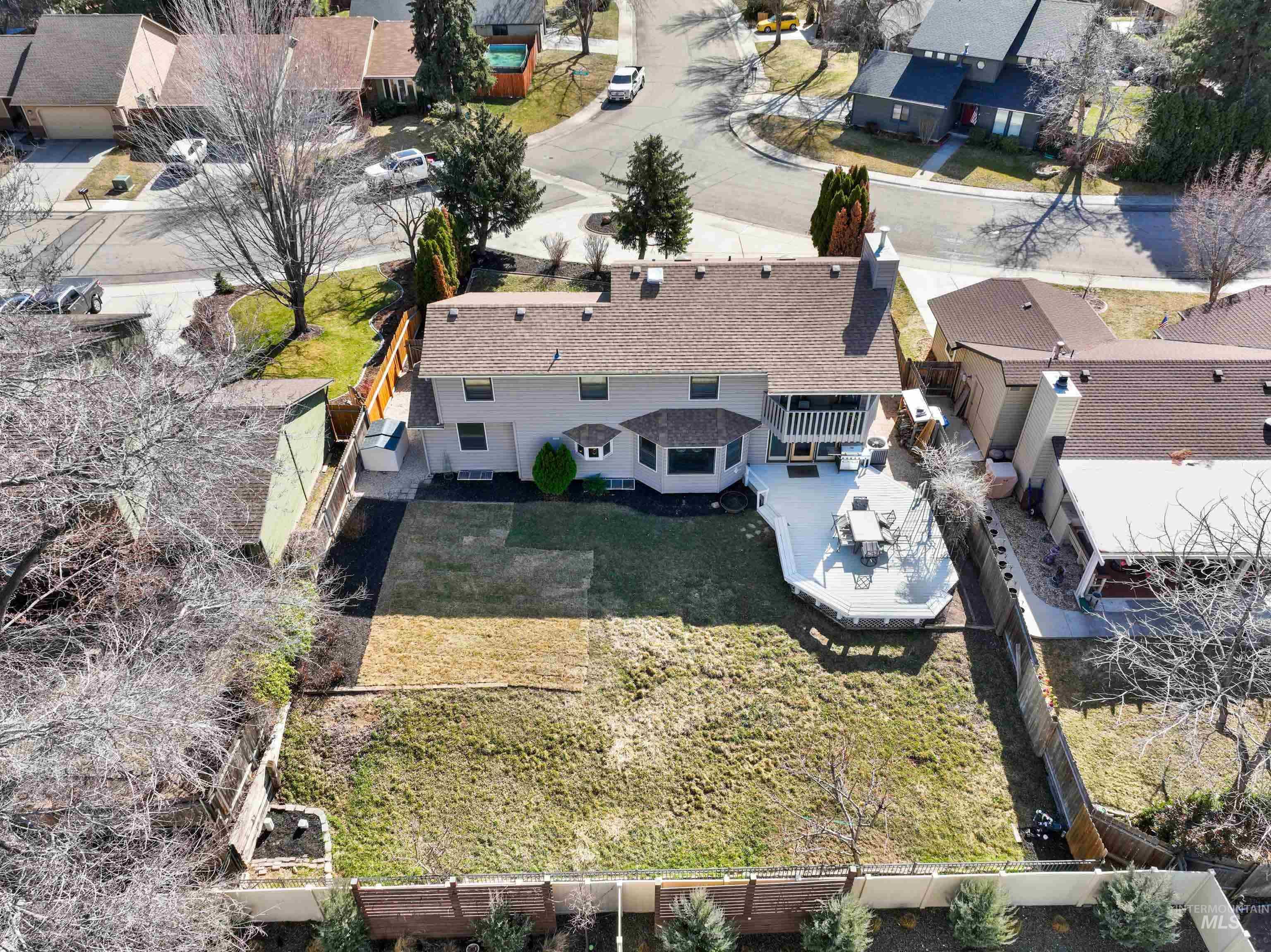 2122 E Independence Dr Property Photo 40