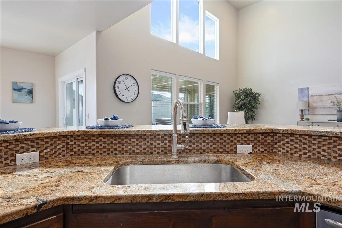 1936 Blue Sky Ln. Property Photo 14