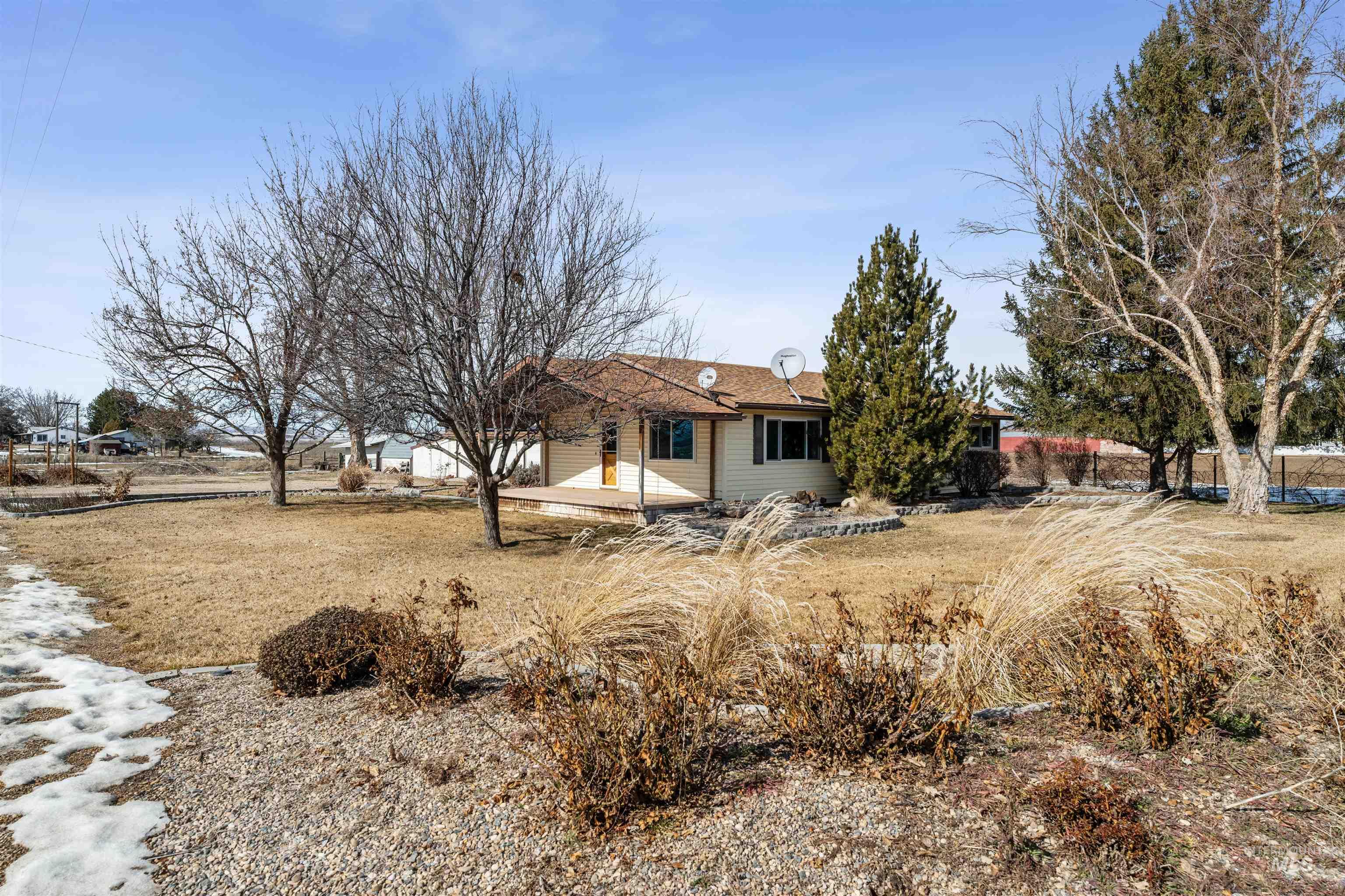 31513 Apple Valley Property Photo