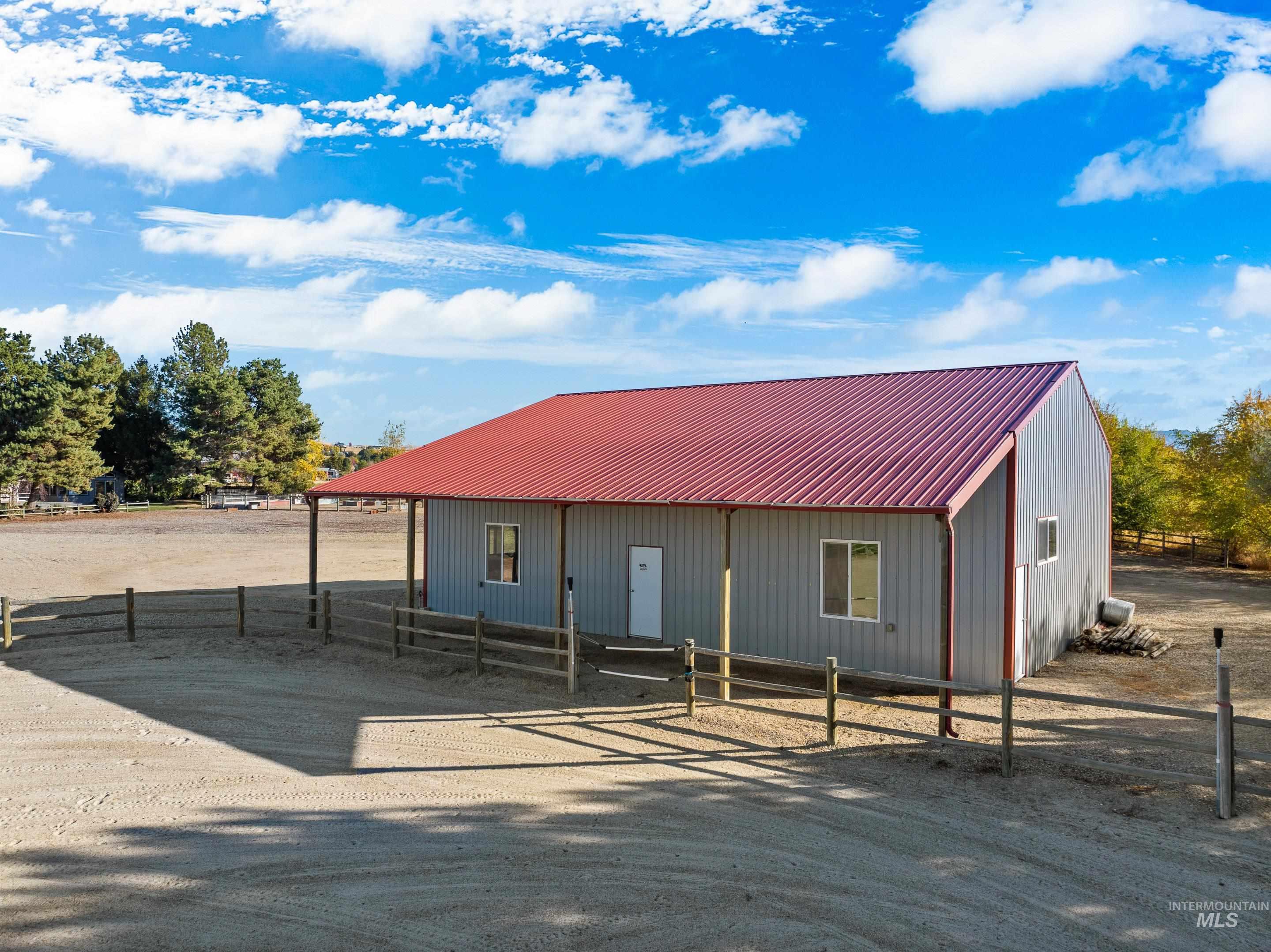 2641 N Haven Dr Property Photo 44
