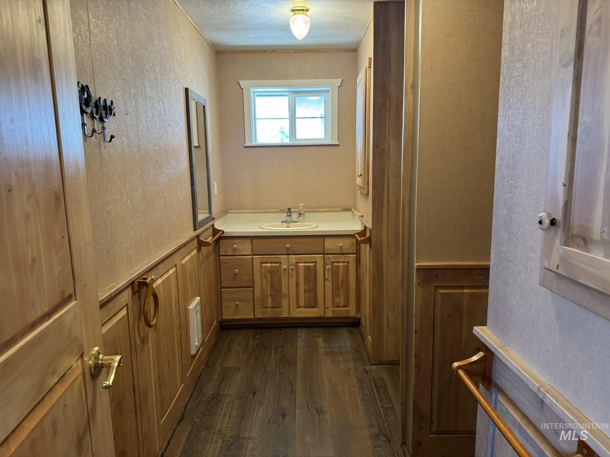 1752 Sw 1st Place Property Photo 25