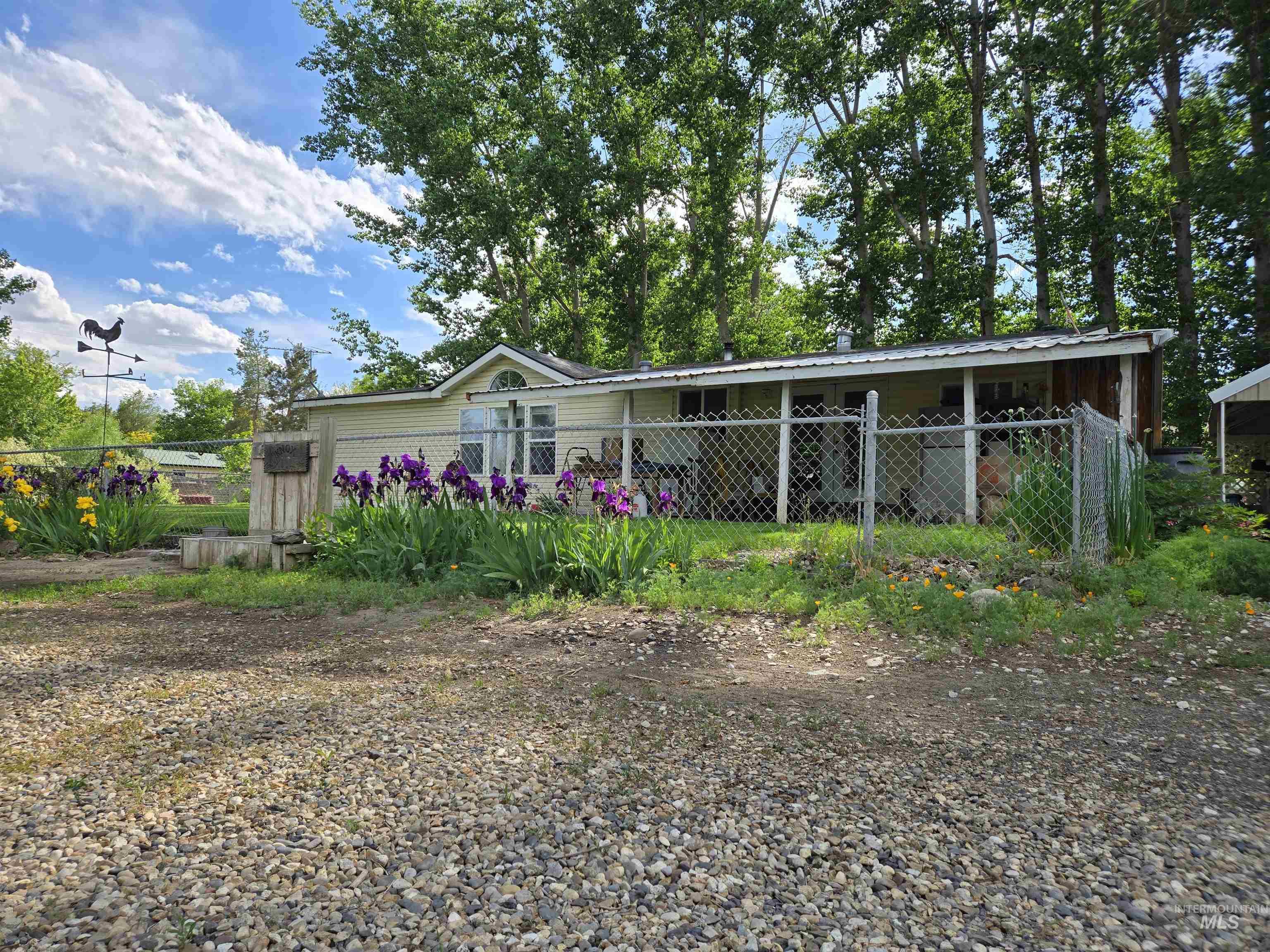 1092 Serenity Dr Property Photo 30