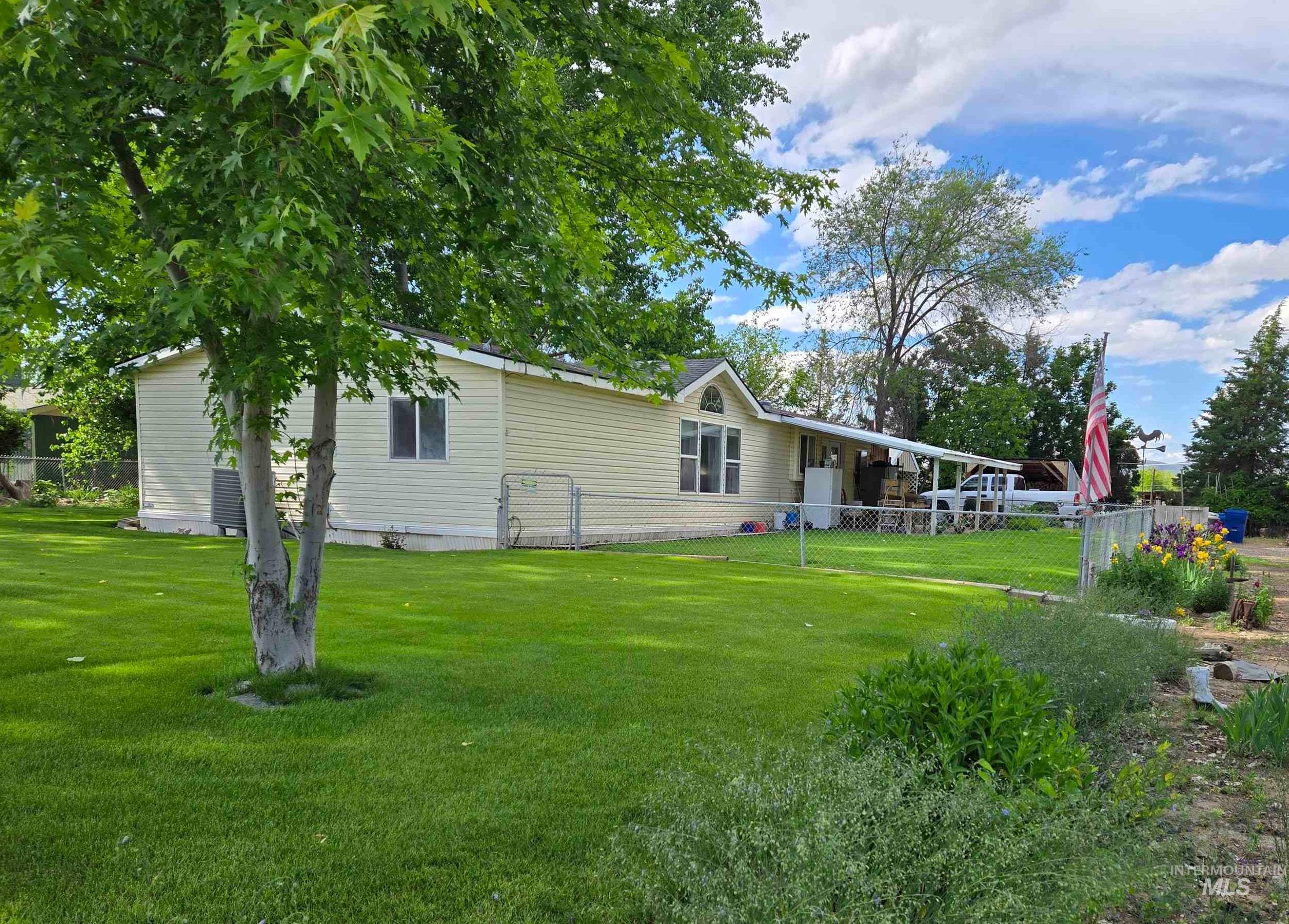 1092 Serenity Dr Property Photo 34