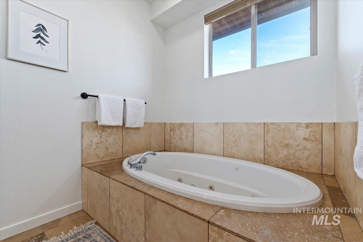 2620 W Regan Ave Property Photo 30