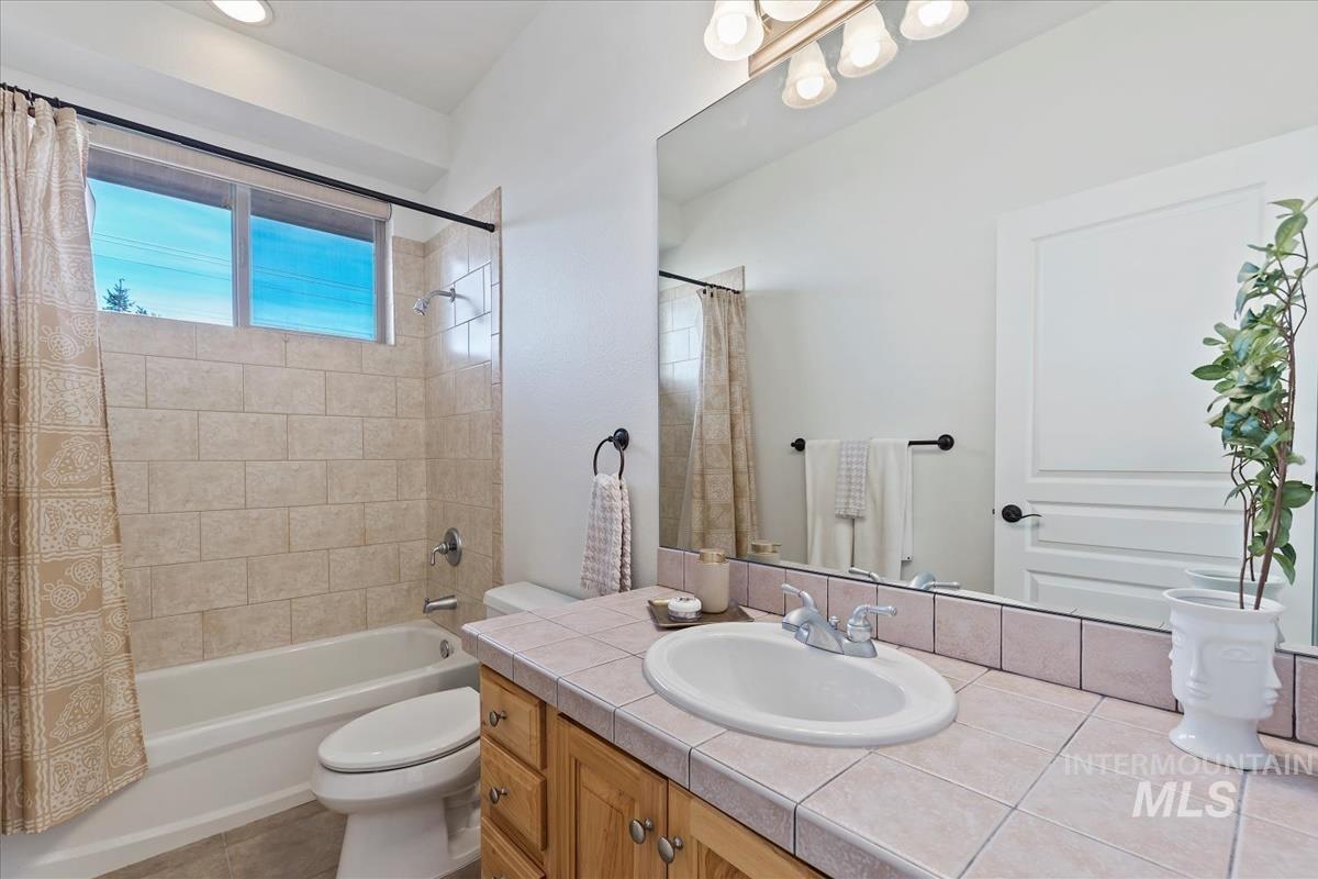 2620 W Regan Ave Property Photo 35