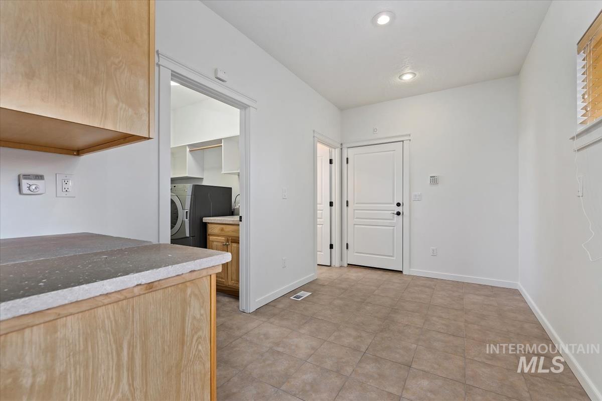 2620 W Regan Ave Property Photo 42